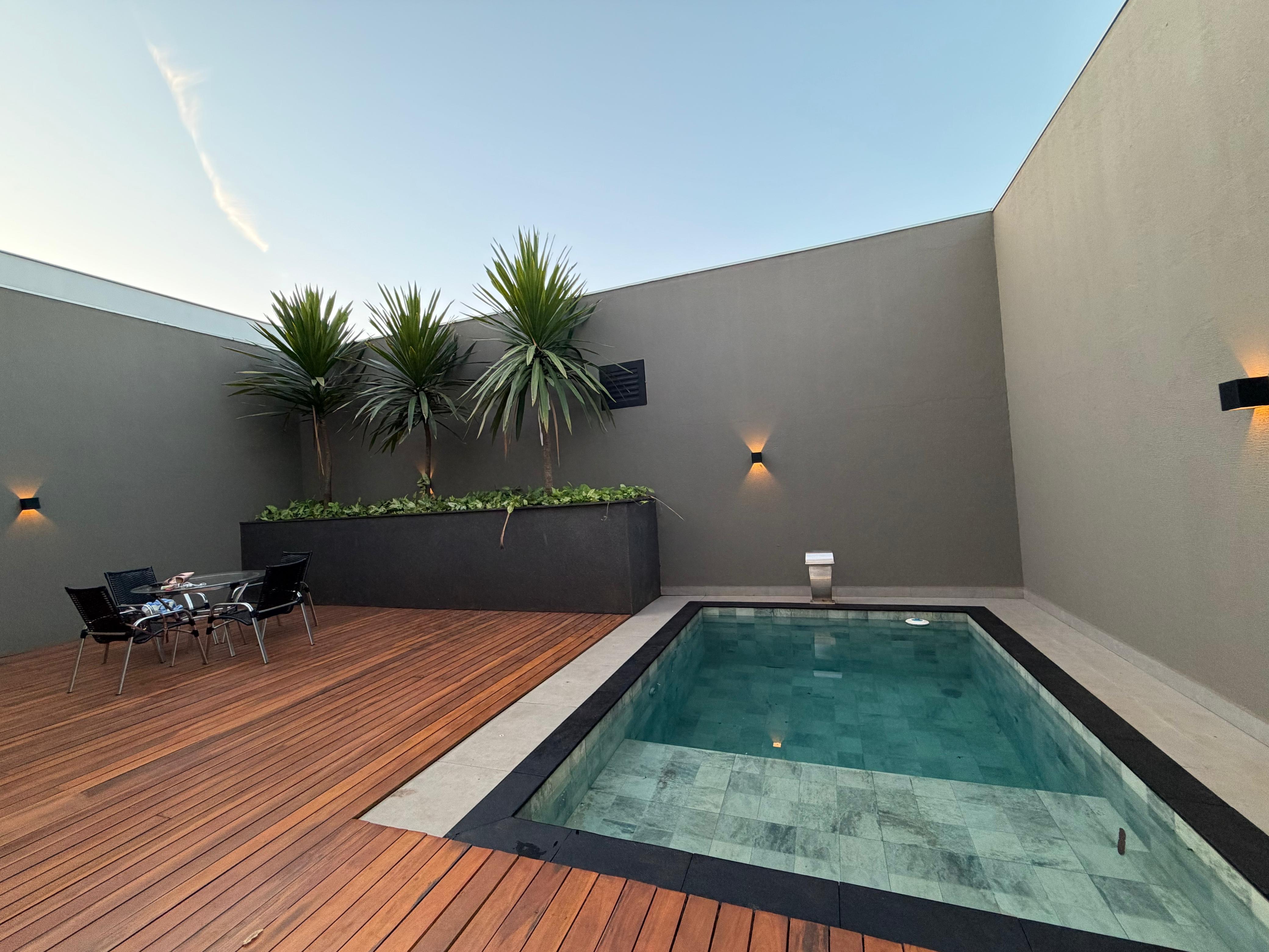 Sobrado á venda, Condomínio Bela Vitta,  195m² úteis , 3 suite Suites, todo planejado - Zona Leste - Londrina/PR