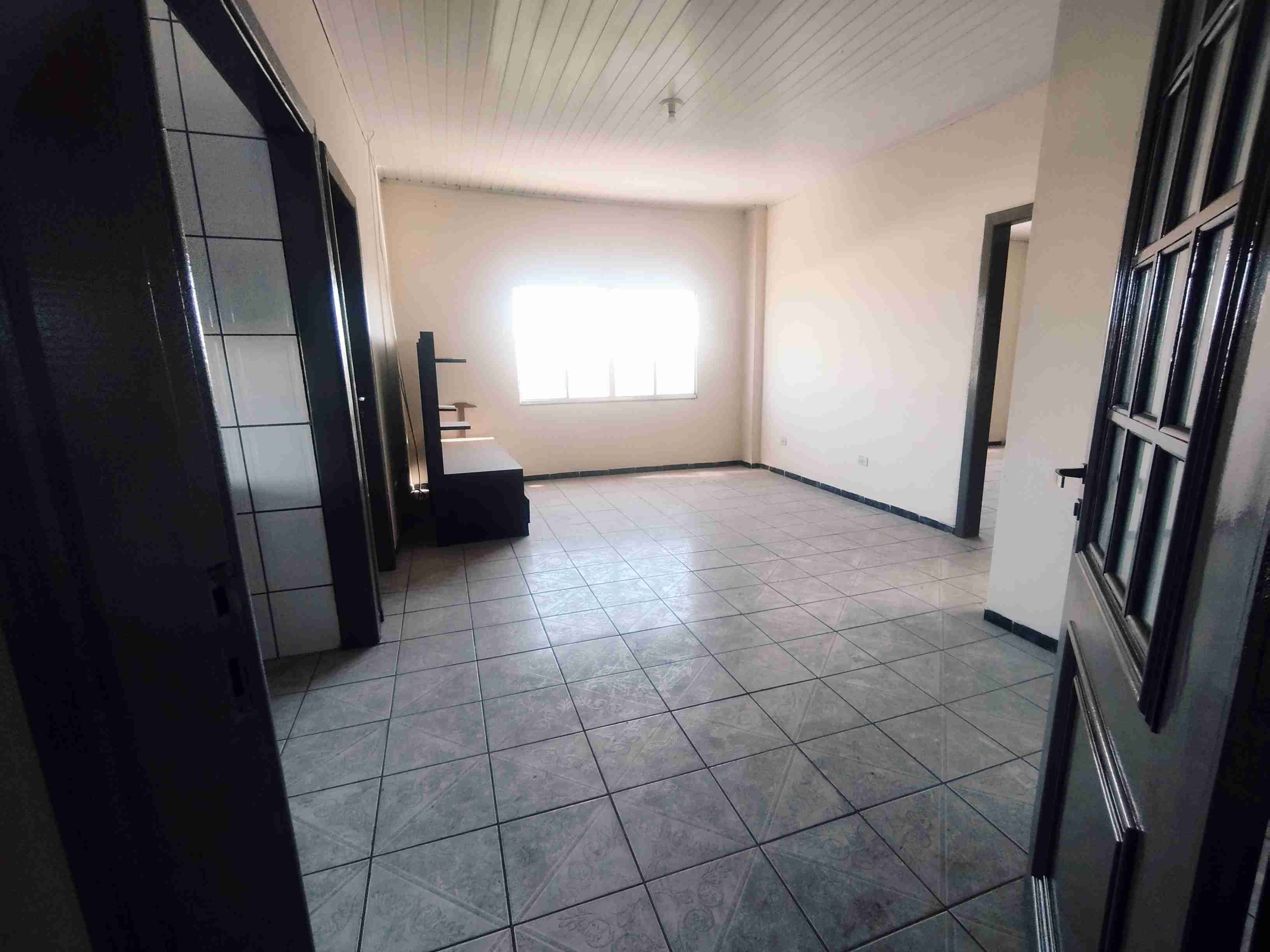 Apartamento para locação, Residencial mendonça, 94M² úteis,  3 quartos sendo 2 suíte, 3 vagas - Paulista, Londrina - PR,