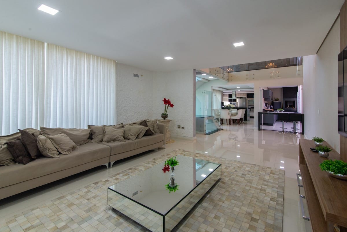 Sobrado  à venda, Condomínio Golden Park, 365 m² úteis, 3 quartos sendo 1 suíte master -  Zona Leste - Londrina/PR