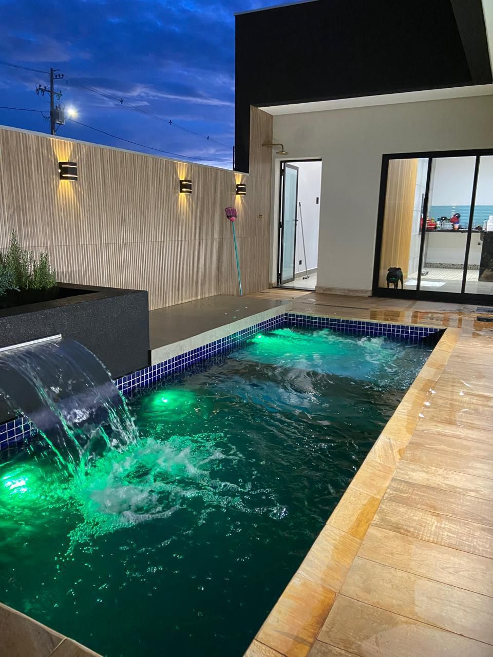 Casa à venda, 2 suites, Golden Park 2, Londrina, PR