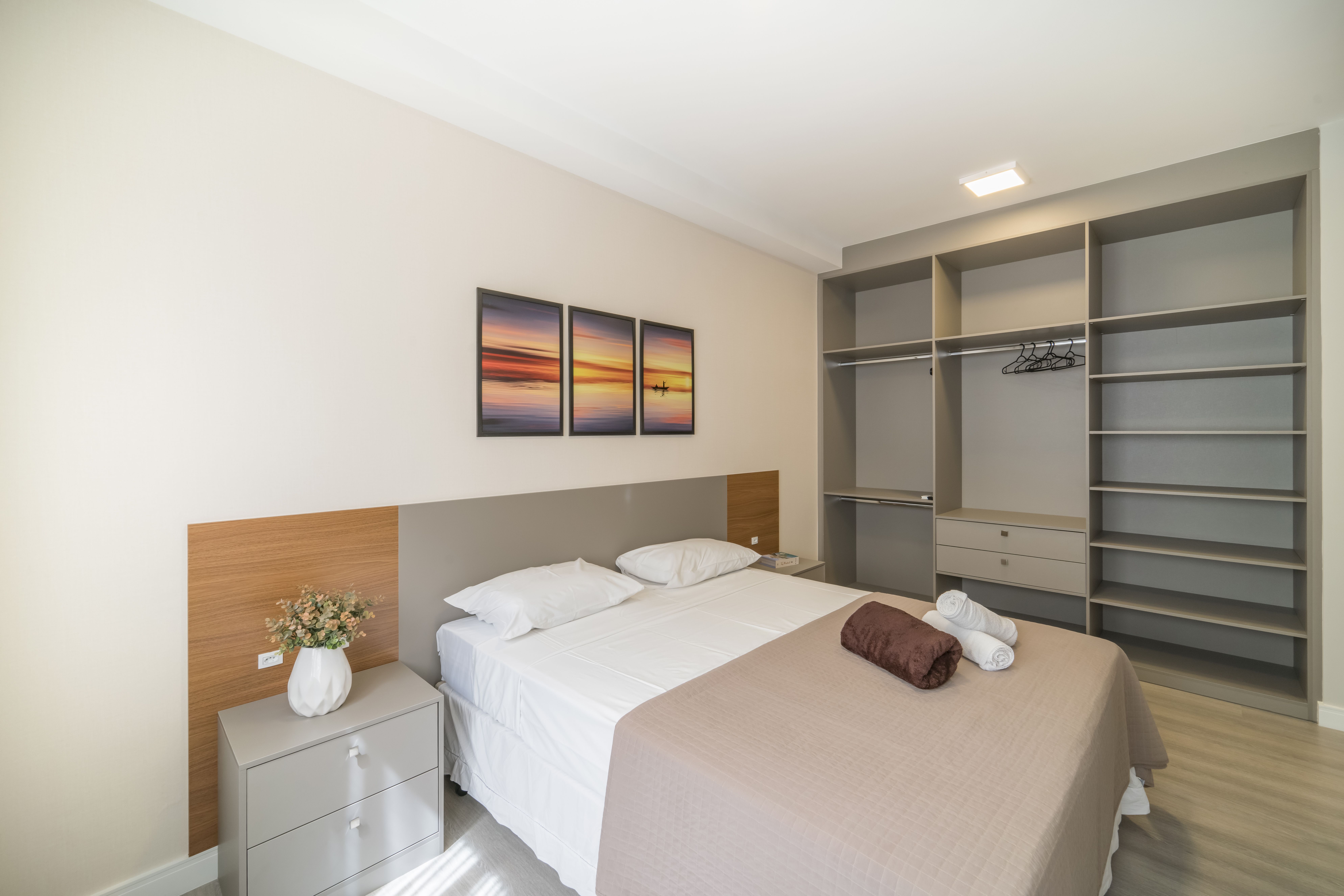 Apartamento padrão à Venda, centro, Bombinhas, SC