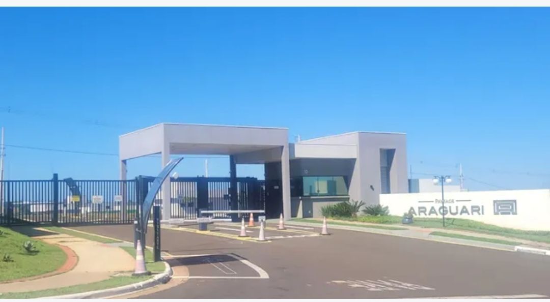Terreno 256m² à Venda - Condomínio Araguari,  prox a entrada e área de lazer-  Parque Tauá Araguari-  Londrina Pr