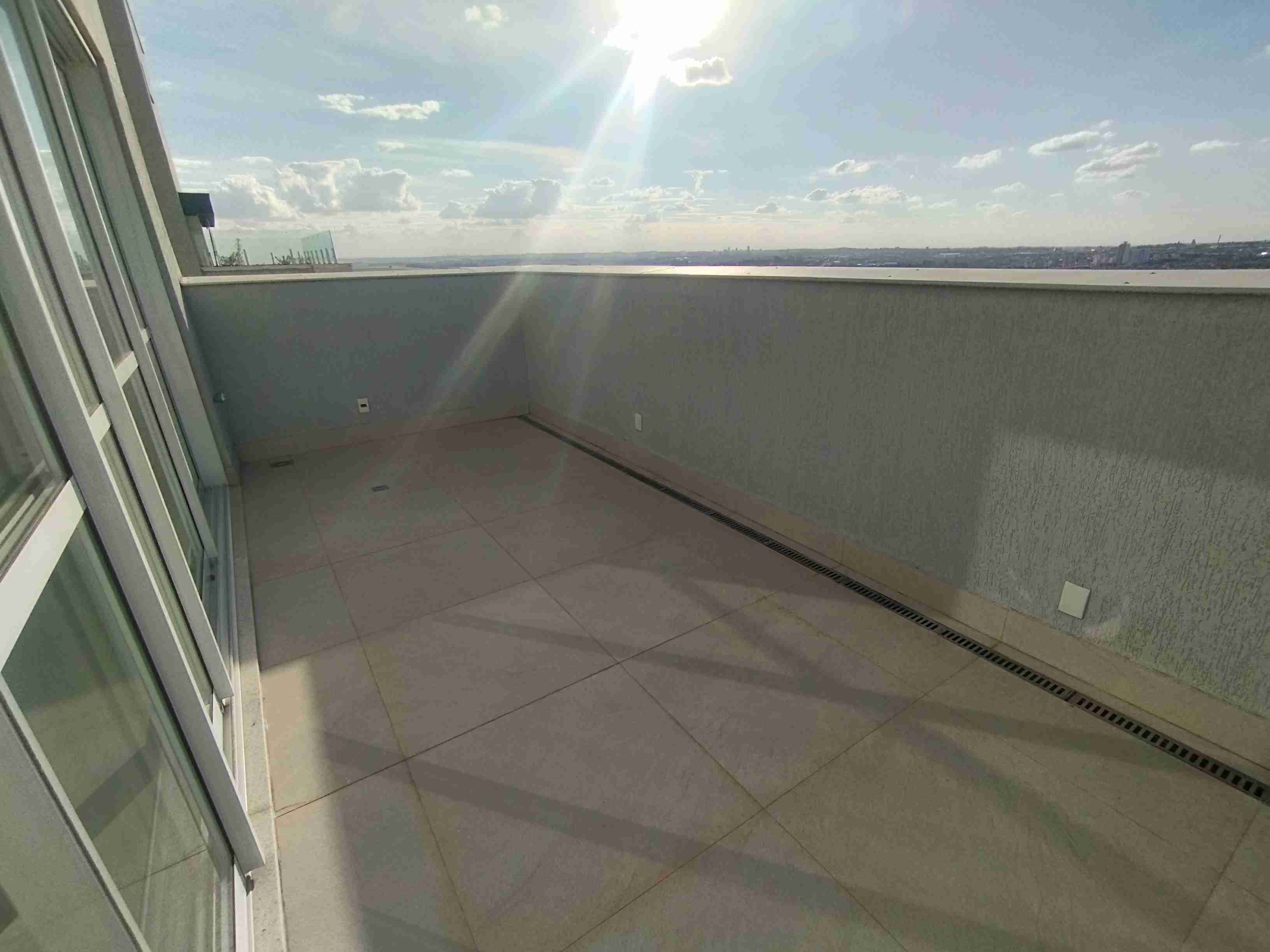 Apartamento à venda, 189M² úteis, Edifício Greenwich Park, 3 suítes, andar alto - Gleba Fazenda Palhano, Londrina, PR