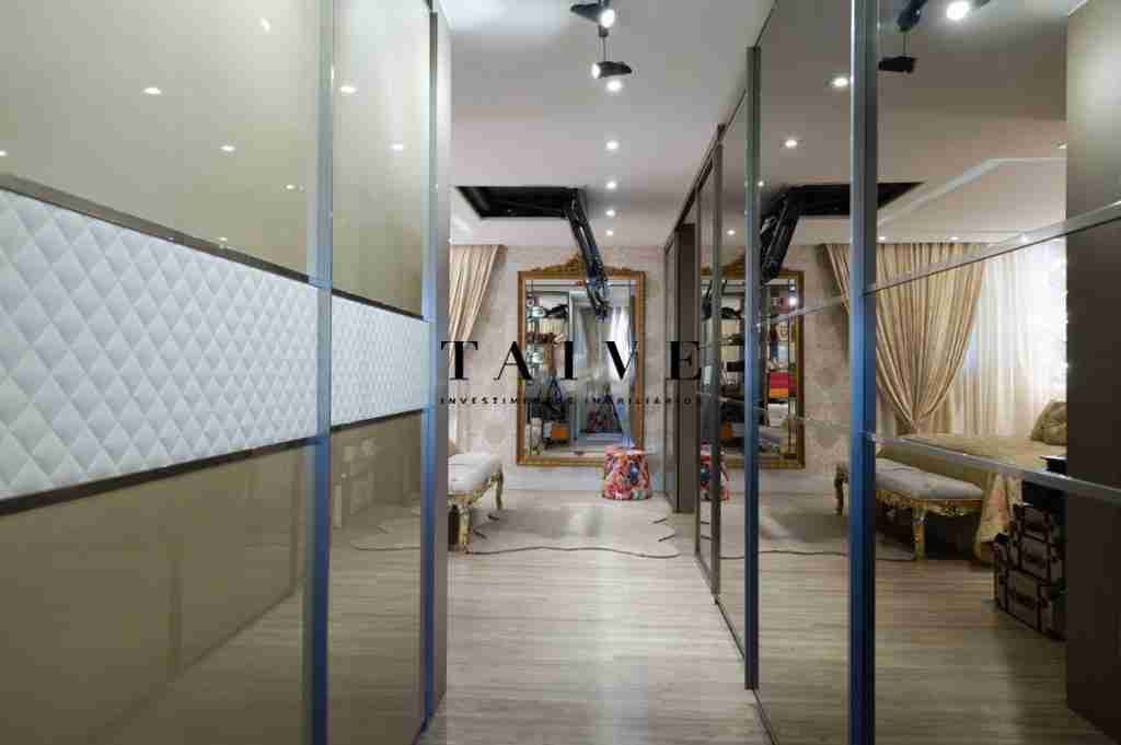 Apartamento  à Venda, Edifício Venezia, 172m² úiteis, 2 suítes, 3 vagas, todo planejado - Centro, Arapongas, PR