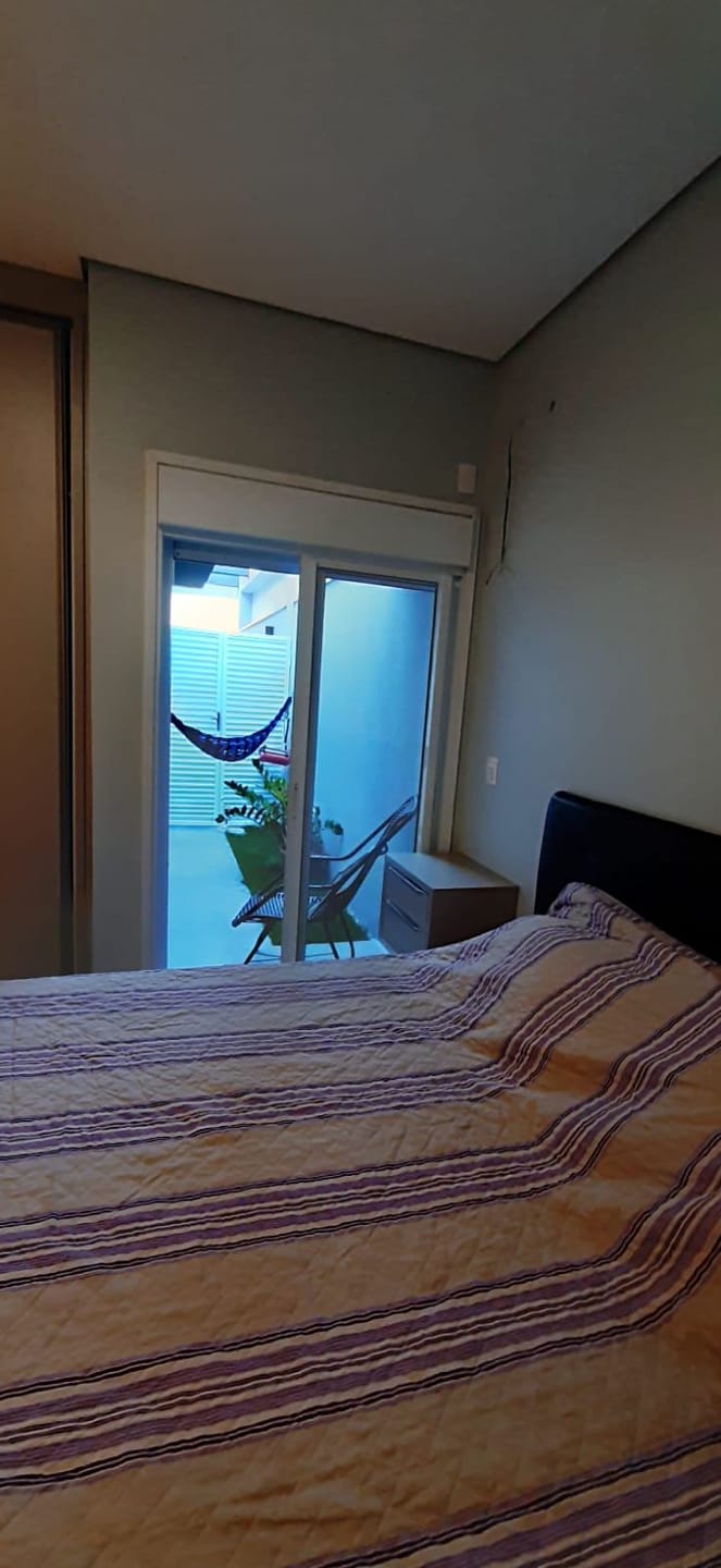 Casa à venda/ 3 quartos (sendo 1 suíte master com hidro)- Cond. Royal Maison Londrina, PR