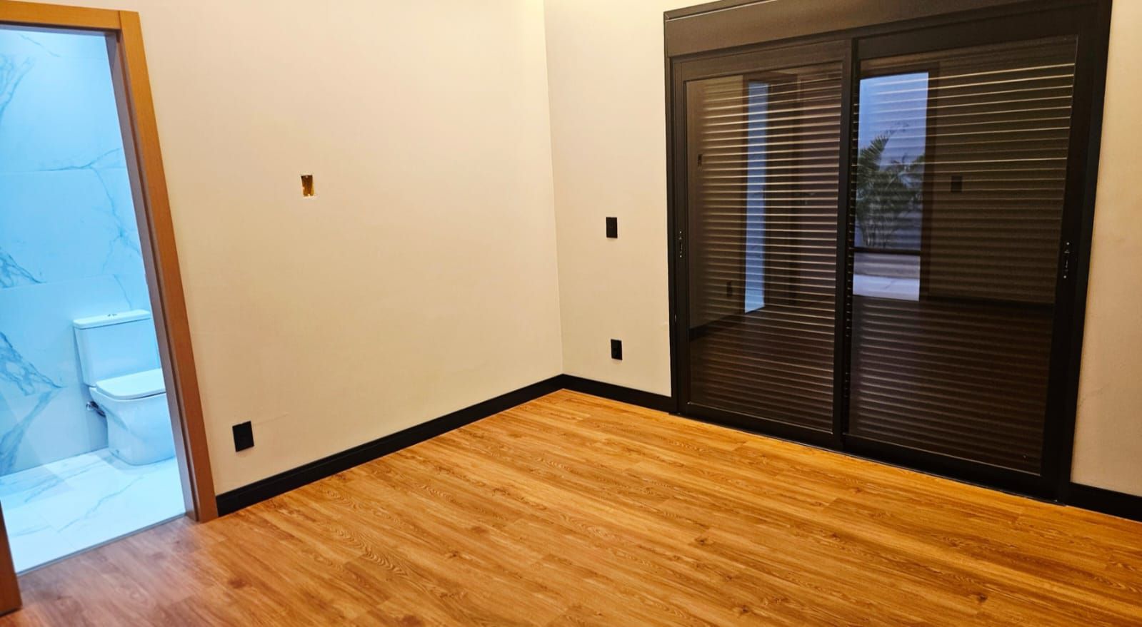 Casa para venda, 3 suítes sendo 1 suíte master, 1500 m², Ecovillas do Lago, Sertanópolis, PR