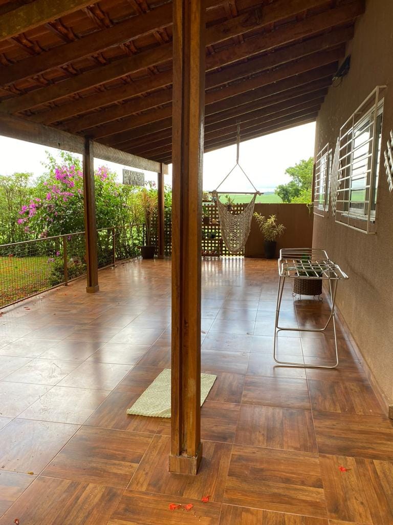 Chácara à Venda, fazenda nata, casa com 250m² de construção, 3 quartos sendo 1 suite -  Londrina, PR