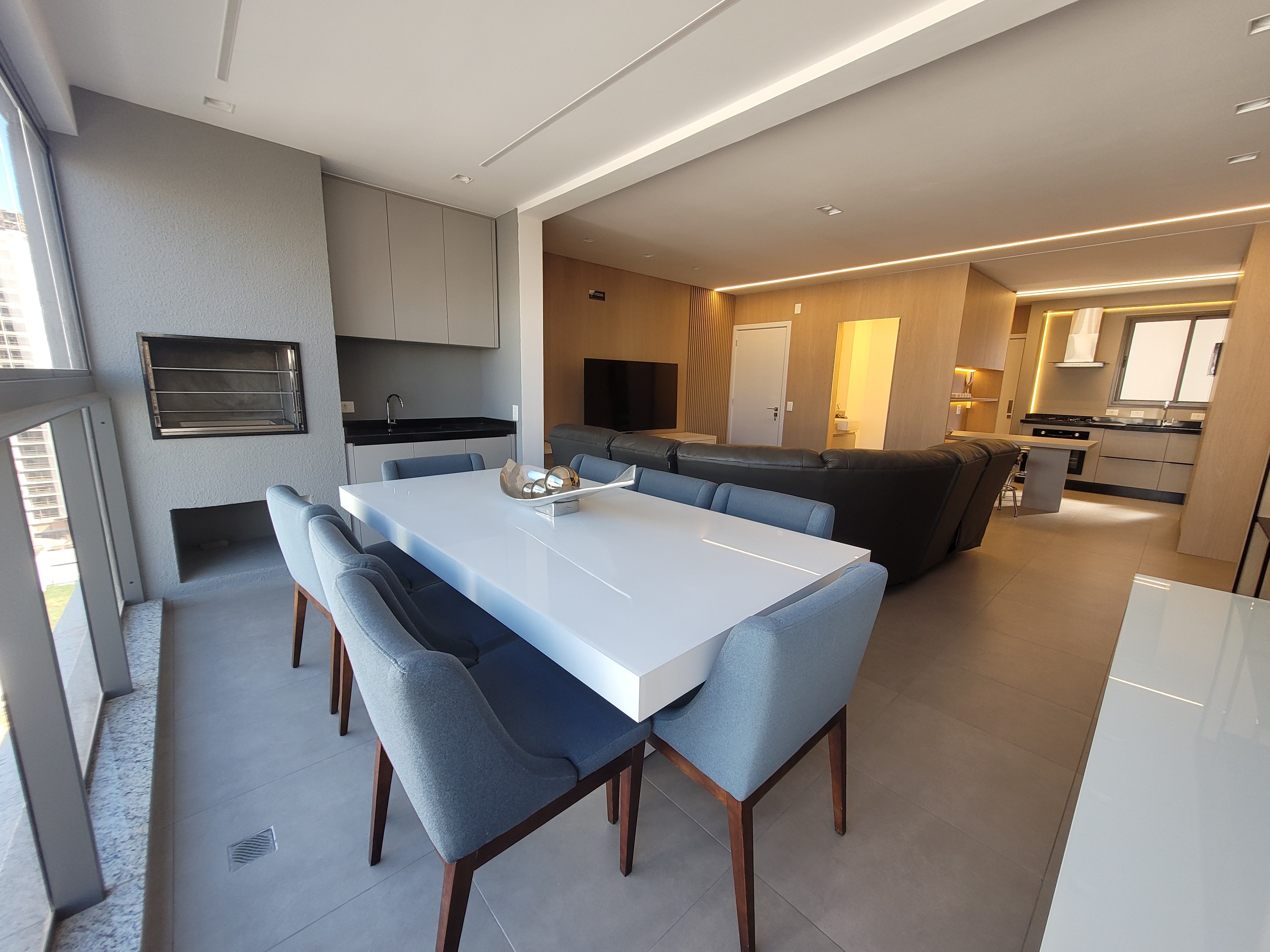 Apartamento à venda no Edifício Glória Residence, mobiliado, 114m², com 3 dormitórios, andar alto,  - Gleba Palhano - Londrina/PR