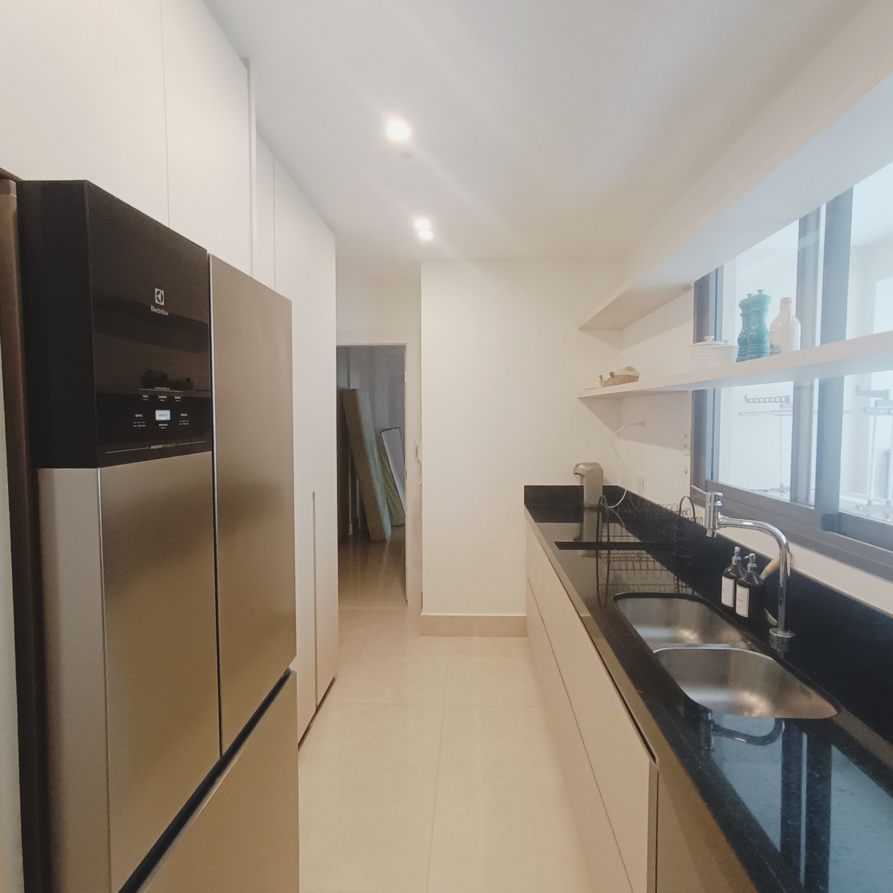 Apartamento à Venda, Ed Grand Palais, 3 suítes , completo em móveis planejados, andar alto- Gleba Fazenda Palhano, Londrina, PR