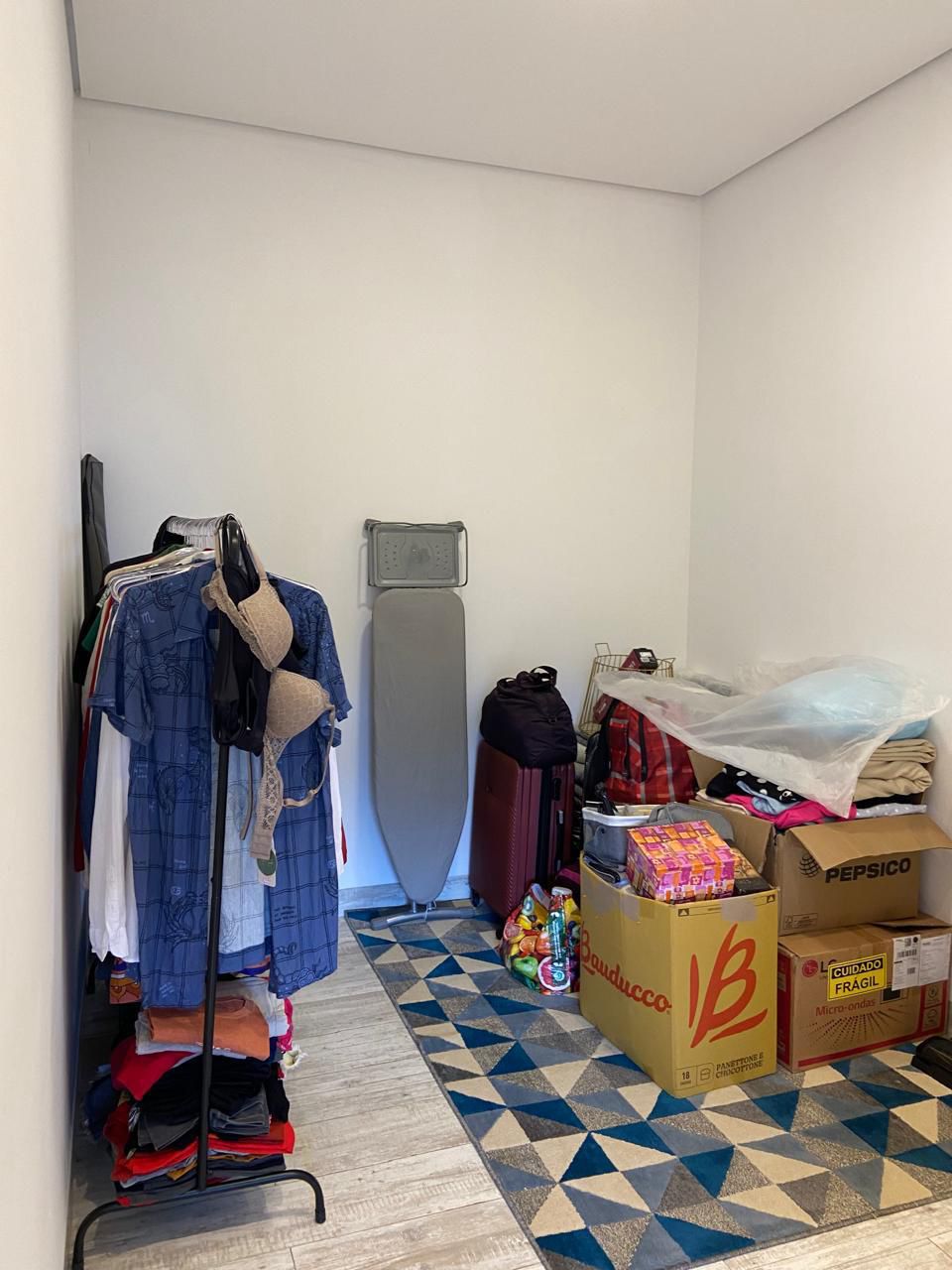 Casa à venda, 2 suites, Golden Park 2, Londrina, PR