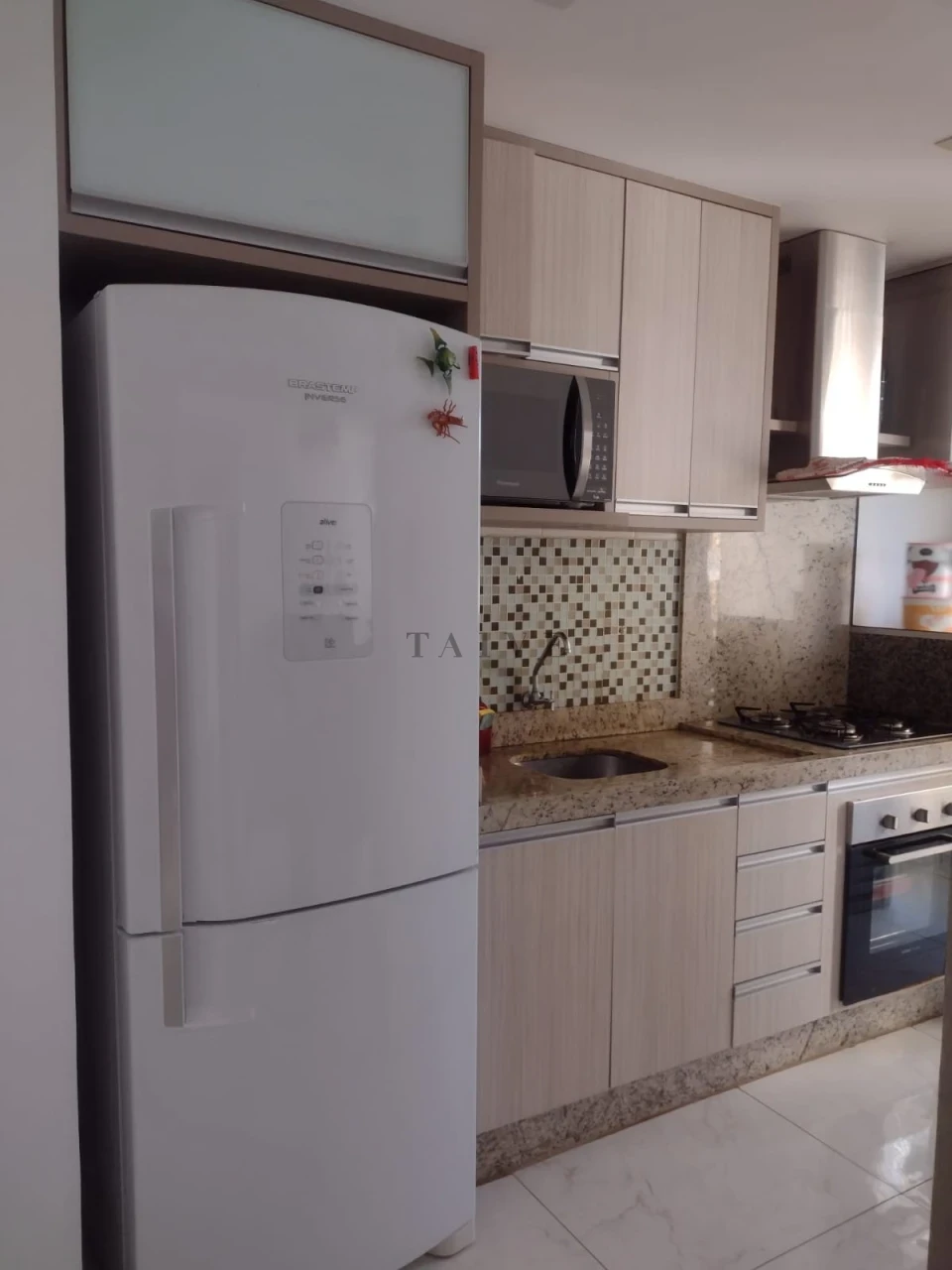 Apartamento Marco dos Pioneiros Zona Leste com Sacada 2 Quartos Sol da Manha Andar Médio Vaga de Garagem Coberta - foto 4