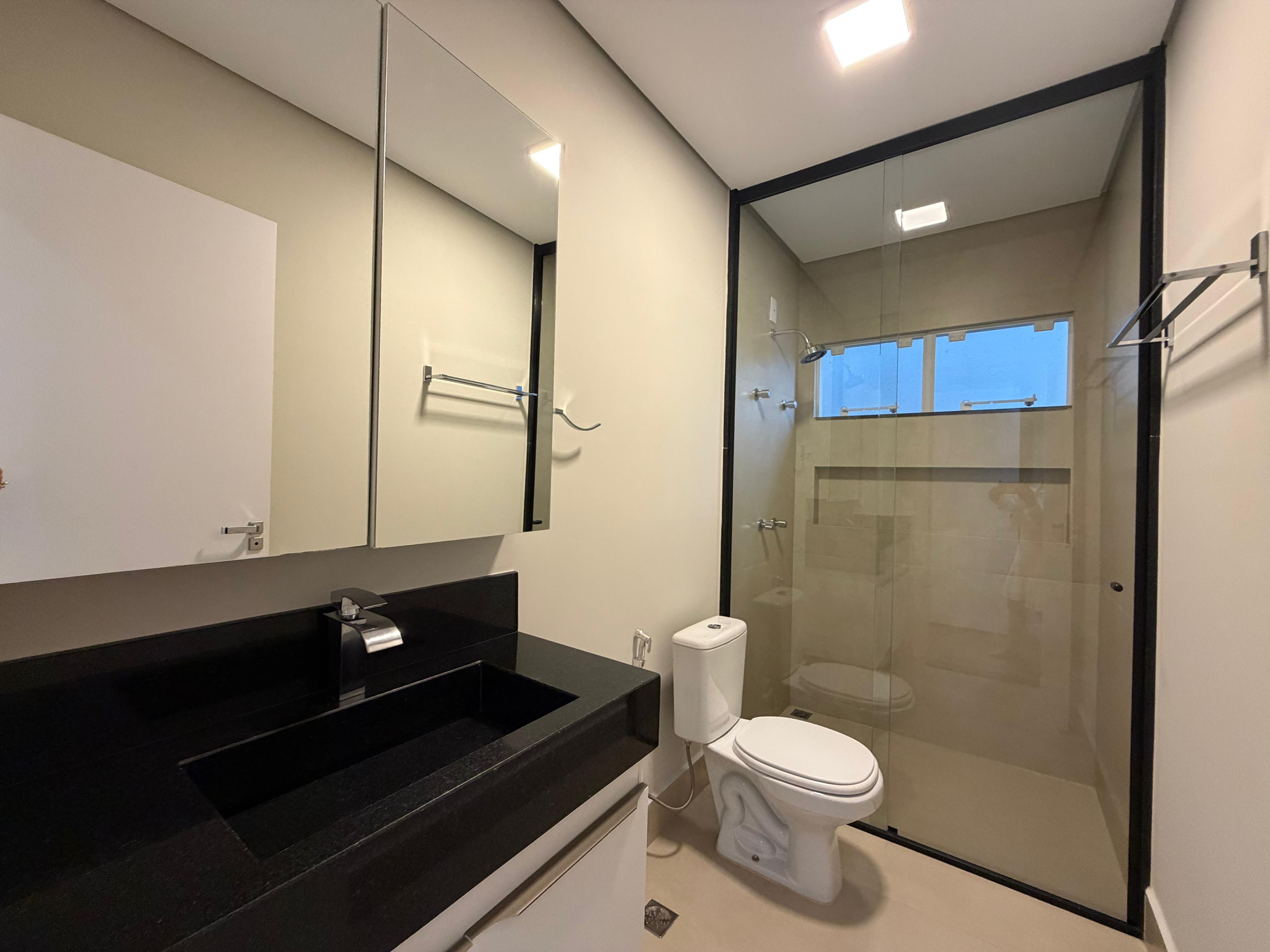 Sobrado á venda, Condomínio Bela Vitta,  195m² úteis , 3 suite Suites, todo planejado - Zona Leste - Londrina/PR