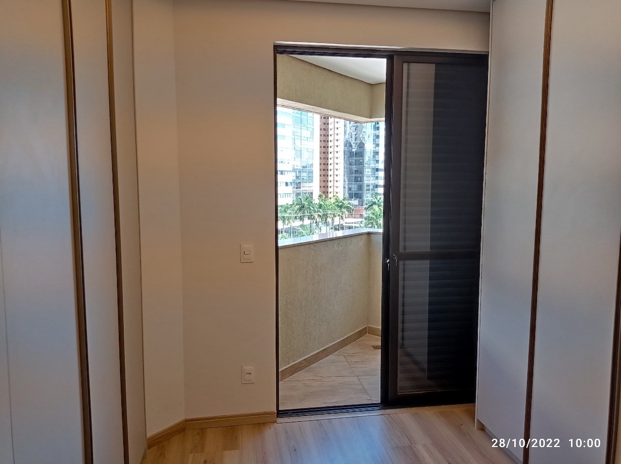 Apartamento  à Venda, Edifício Toulouse, 187m² úteis, 3 quartos sendo 2 suítes, 3 vagas, planejado - Gleba Fazenda Palhano, Londrina, PR