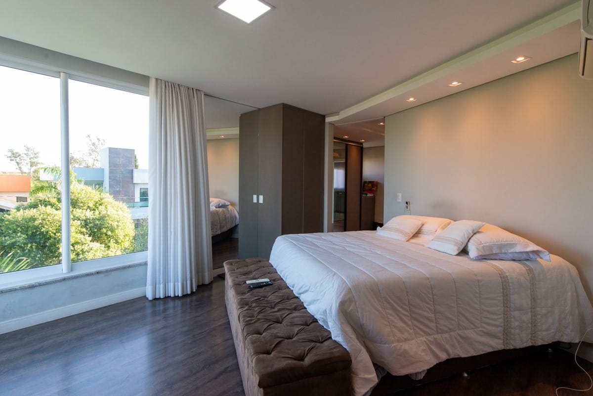 Sobrado  à venda, Condomínio Golden Park, 365 m² úteis, 3 quartos sendo 1 suíte master -  Zona Leste - Londrina/PR