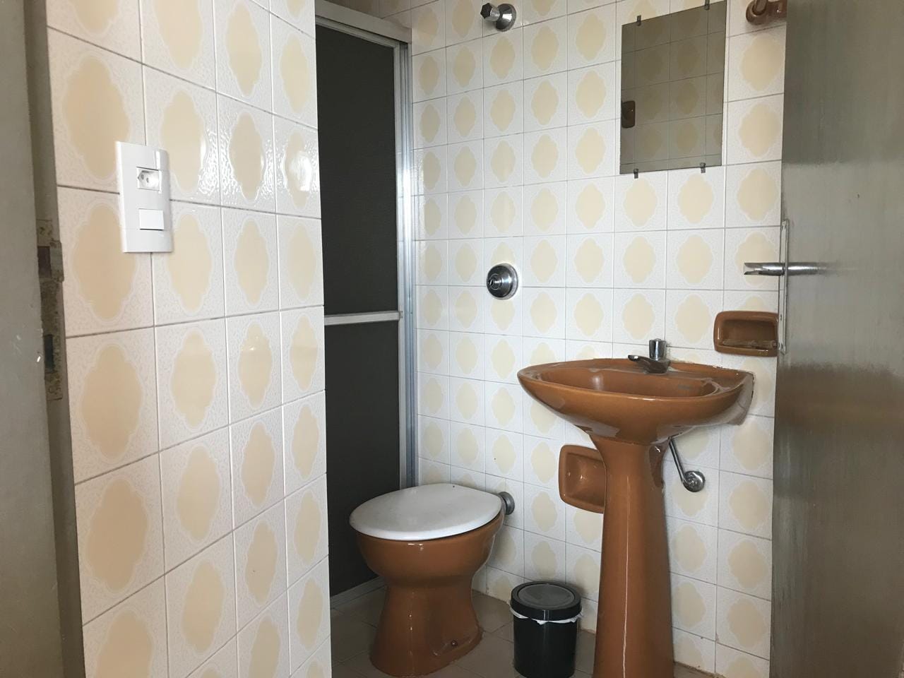 Apartamento à venda , Edifício Nevada, 175m², 4 quartos sendo 1 suíte, com sacada, 3 vagas -  Londrina, PR