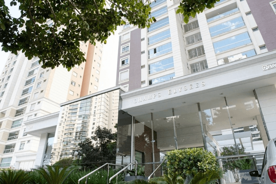 Apartamento à venda, Edifício Champs Élysées, 130m² úteis, 3 suítes, 3 vagas, andar alto, mobiliado, varanda gourmet - Gleba Palhano, Londrina, P