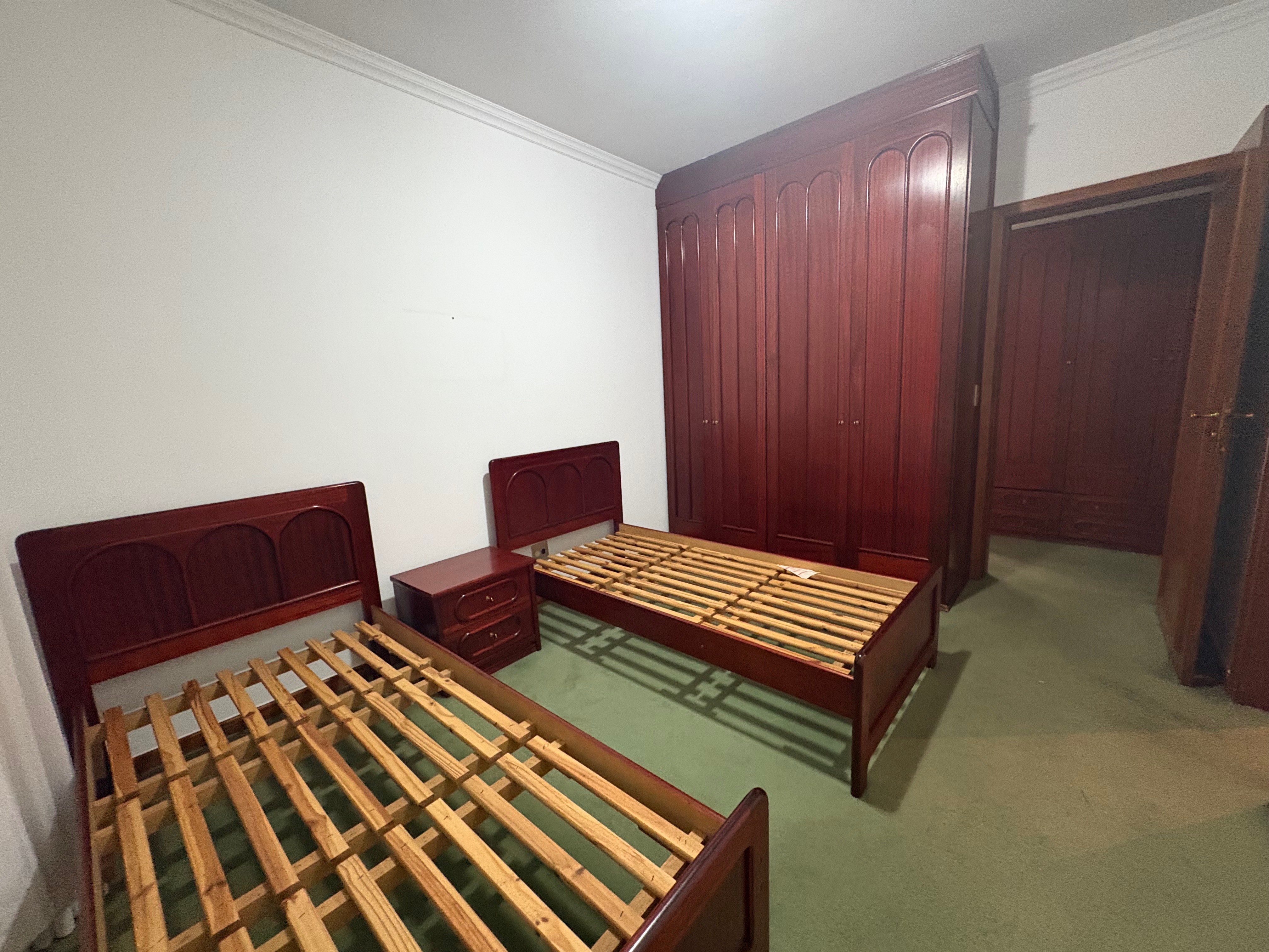 Apartamento à venda, Edifício Palais Lac Dor, 3 suítes, 5 vagas  - Londrina, PR
