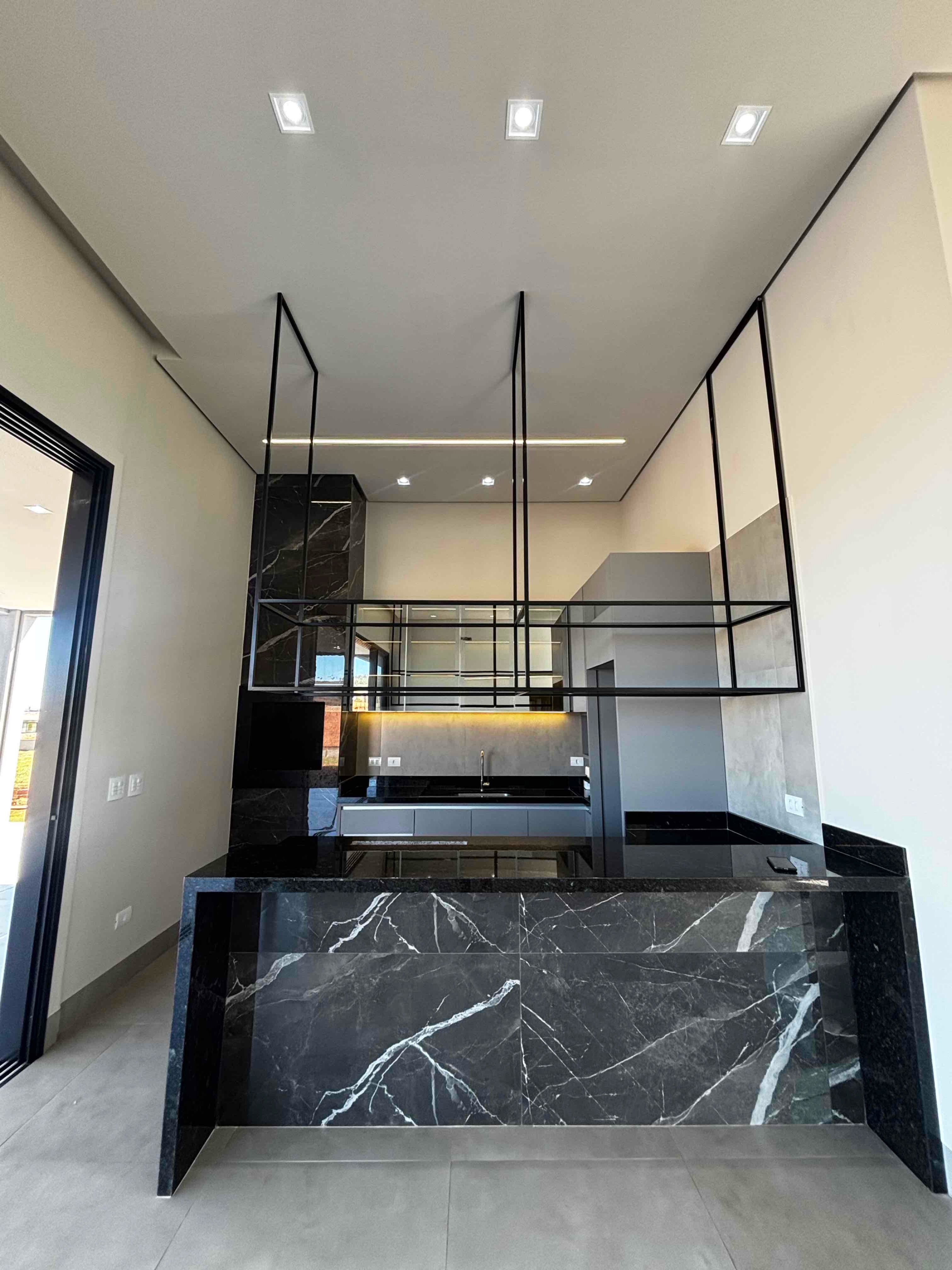 CASA NOVA A VENDA, CONDOMINIO ECOVILLAS DO LAGO, 3 QUARTOS, 1 SUÍTE, PISCINA AQUECIDA