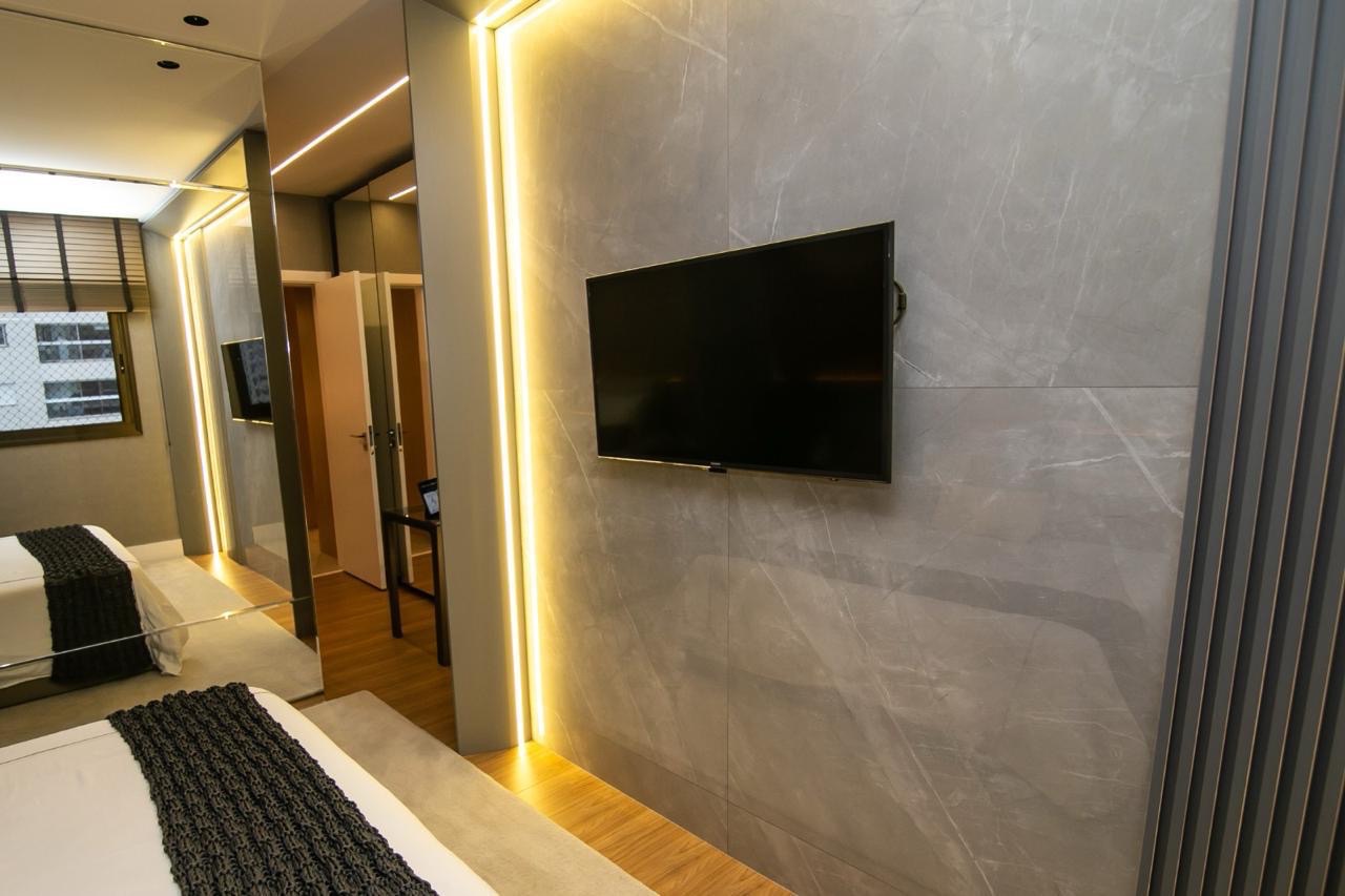 Apartamento a venda , Edifício Absoluto,  167m² úteis, 3 suites, todo planejado, andar alto, elevador privativo- Gleba Fazenda Palhano, Londrina,