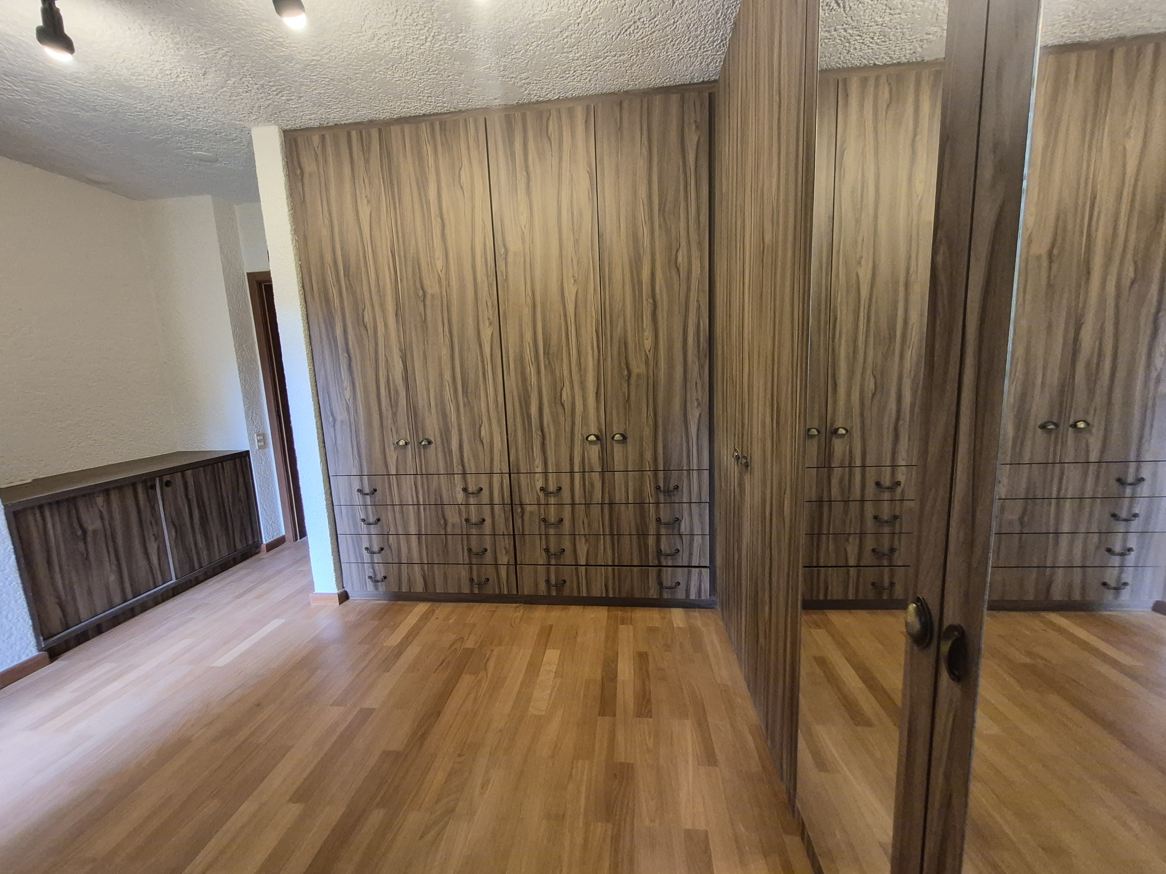 Casa em condomínio para Venda, 3.200 m², 3 suites, Recanto do Salto, Londrina, PR