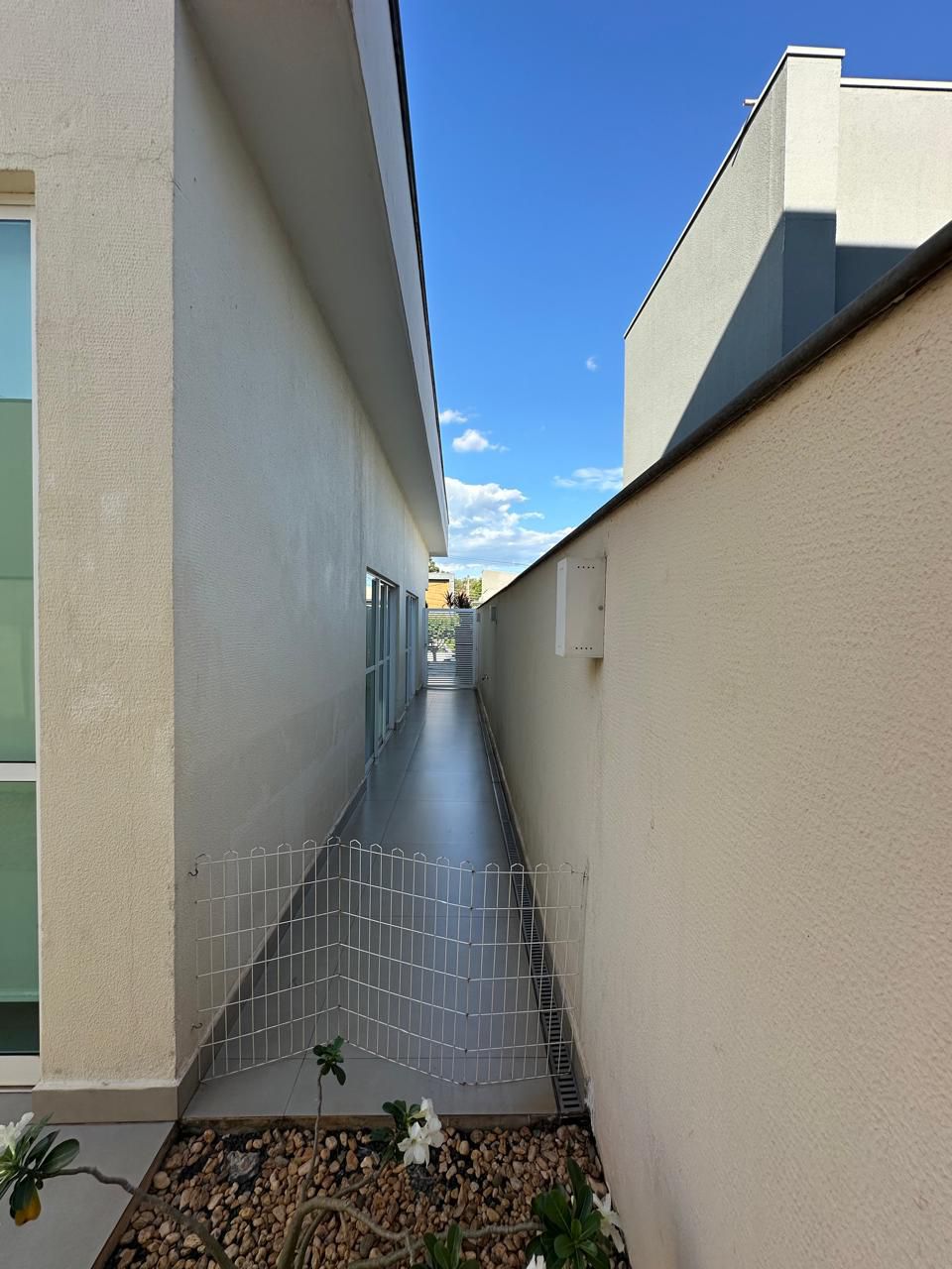 Casa à venda, 3 quartos sendo 1 demi suite, 360 m², Condomínio  Ville Campestre, Londrina, PR