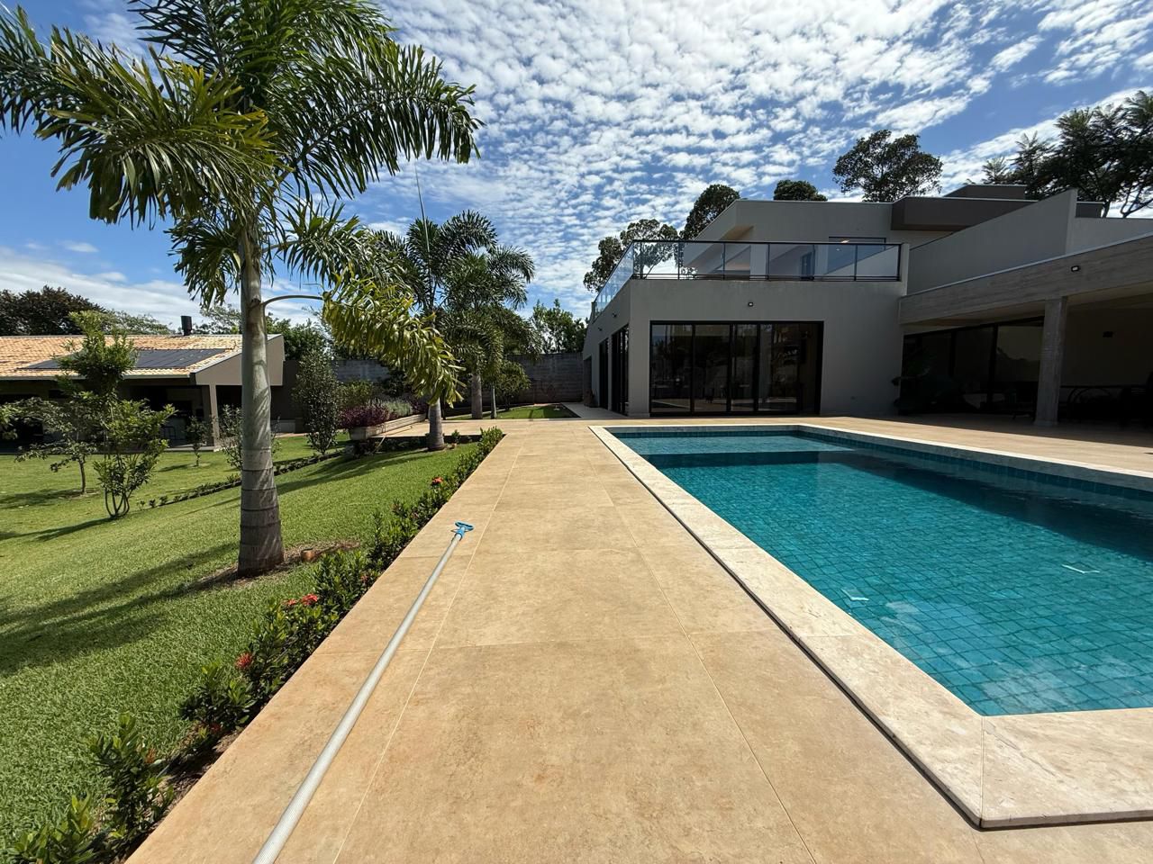 Chácara à venda, 400 m², Chácara Santa Maria, Cambé, PR