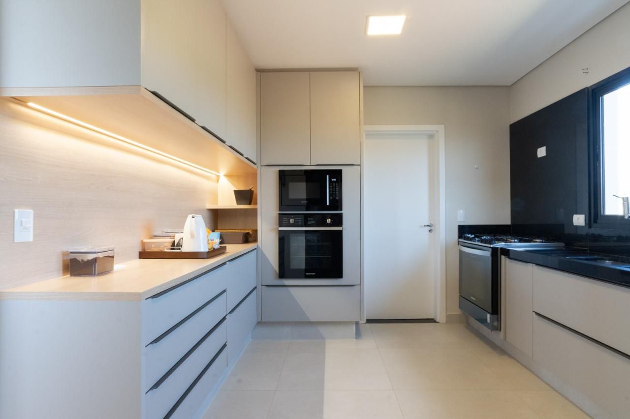 Casa à venda, 4 suites, 390 m², Estância Punta Del Este, Paranagi, Sertaneja, PR
