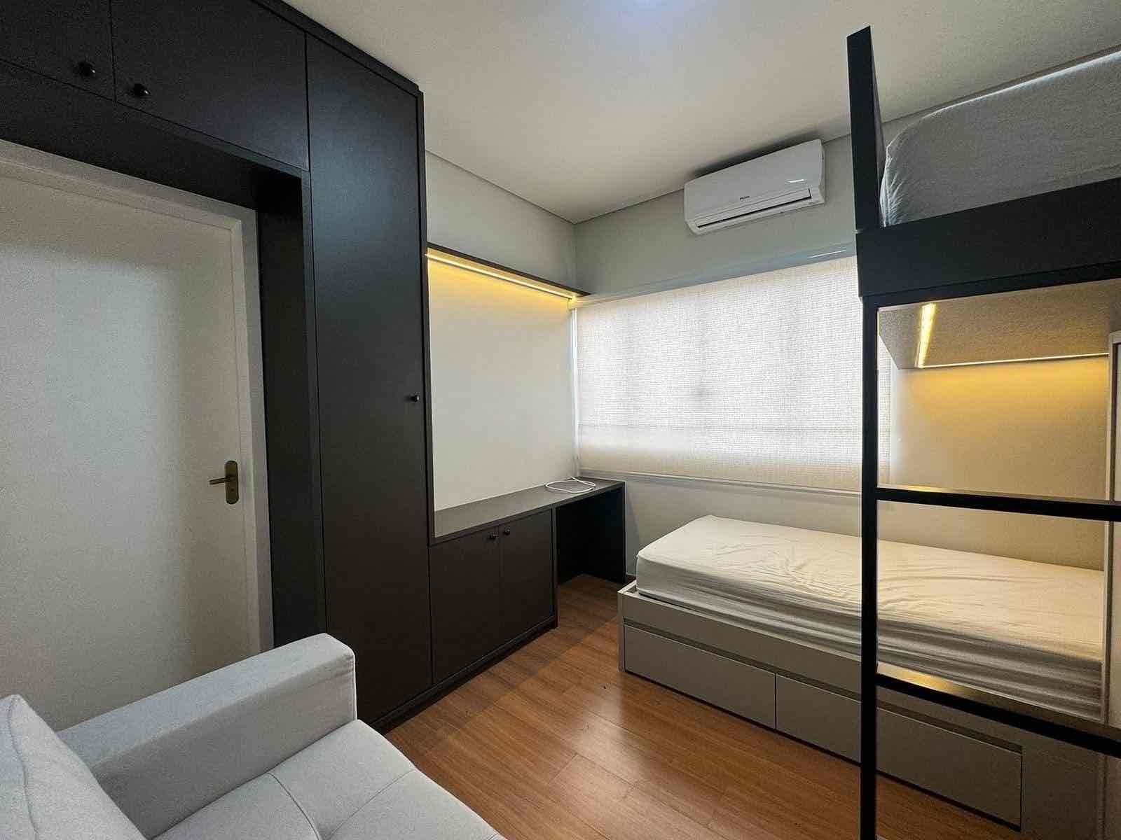 Casa  à venda, Royal Forest, 292m² úteis, 3 suítes, piscina aquecida, 4 vagas - Esperança, Londrina, PR