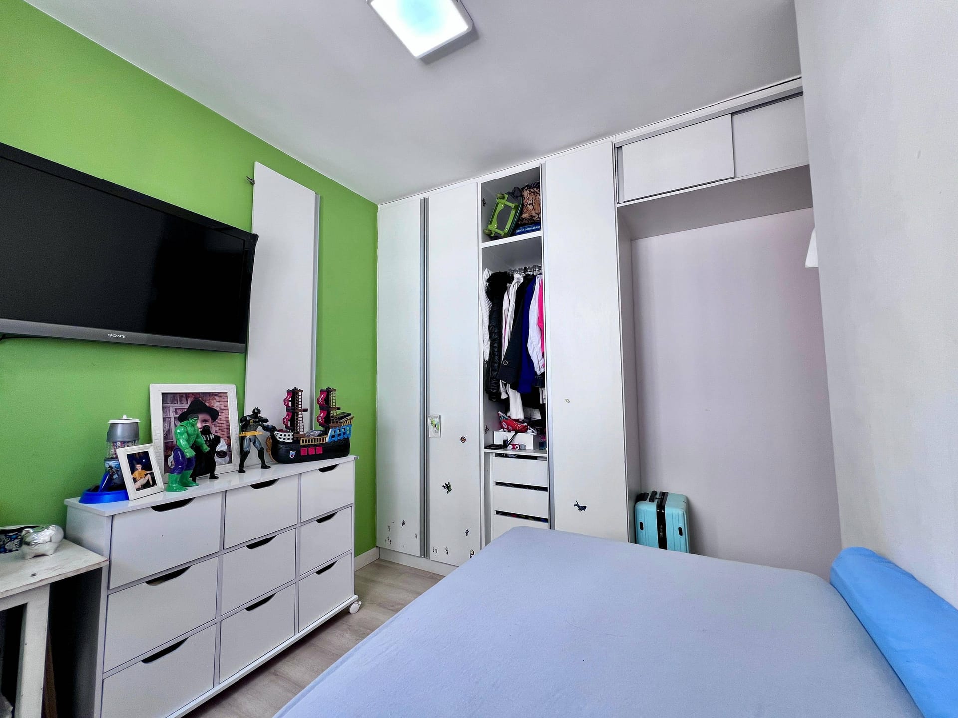 Apartamento à venda, Cond. Lagoa Bonita, 45m2 Uteis, 2 Dorm, Sol Manhã, 1 vaga de Garagem, Bairro:Acquaville, Londrina, PR