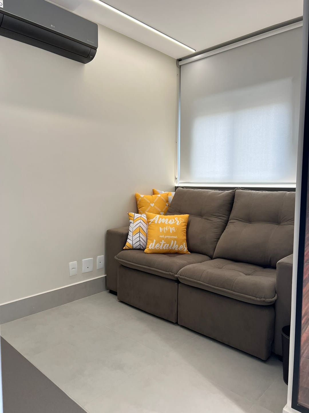 Apartamento à venda, Edifício  Vista Parque Lago, 71m² úteis, 2 quartos (sendo 1 suíte) 2 vagas, andar alto, sol da manhã - Jardim Presidente, Lo
