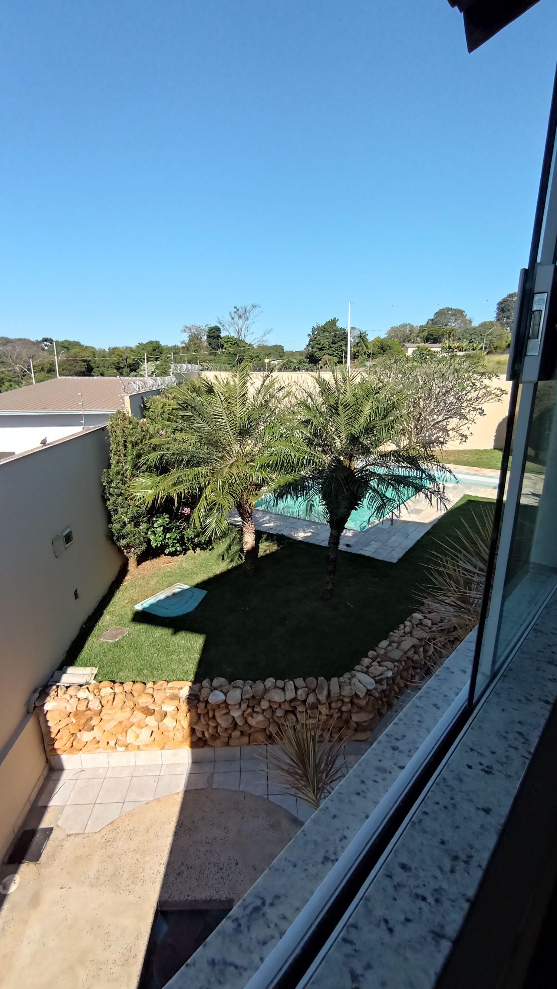 Casa à Venda, 4 quartos - 2 suítes/ piscina/ Tucanos,  Londrina, PR