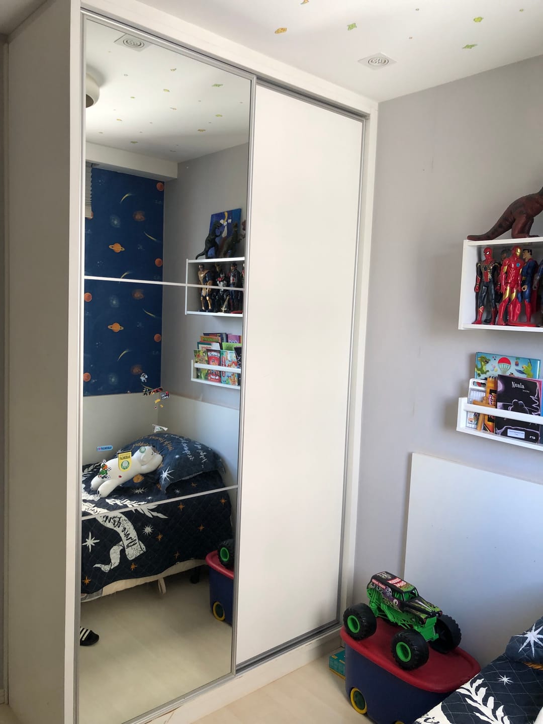 Apartamento à venda, Edifício Dolce Vita, 131,89m² úteis, 3 quartos (1 suíte), ampla varanda com churrasqueira, 2 vagas - Caiçaras, Londrina, PR