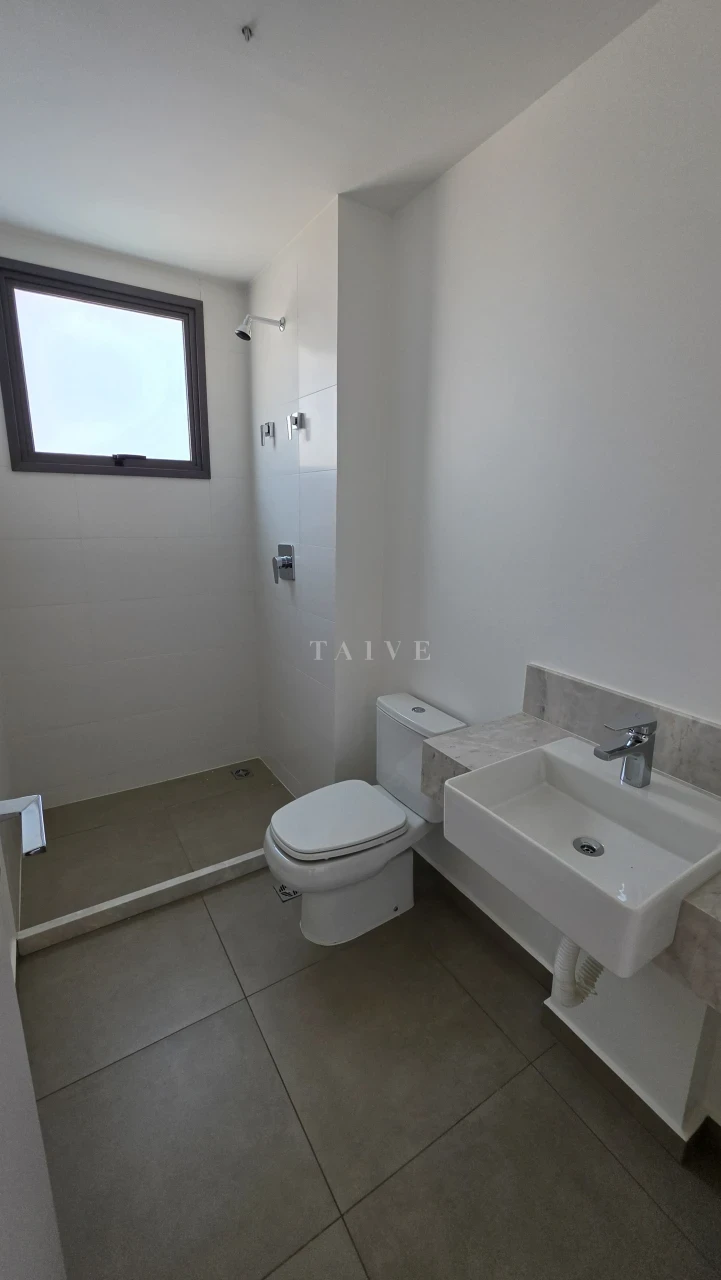 Apartamento À Venda 181m², 3 suítes, 2 vagas, andar alto - Edificio Lumini Gleba Palhano Londrina