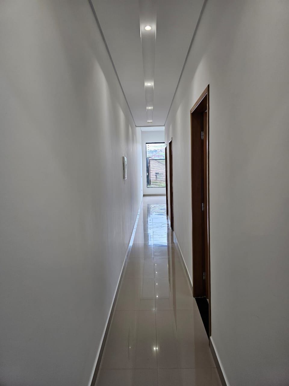 Casa à venda, 115m² úteis, 3 quartos  sendo 1 suíte, nunca habitada -  Ouro Verde, Londrina, PR