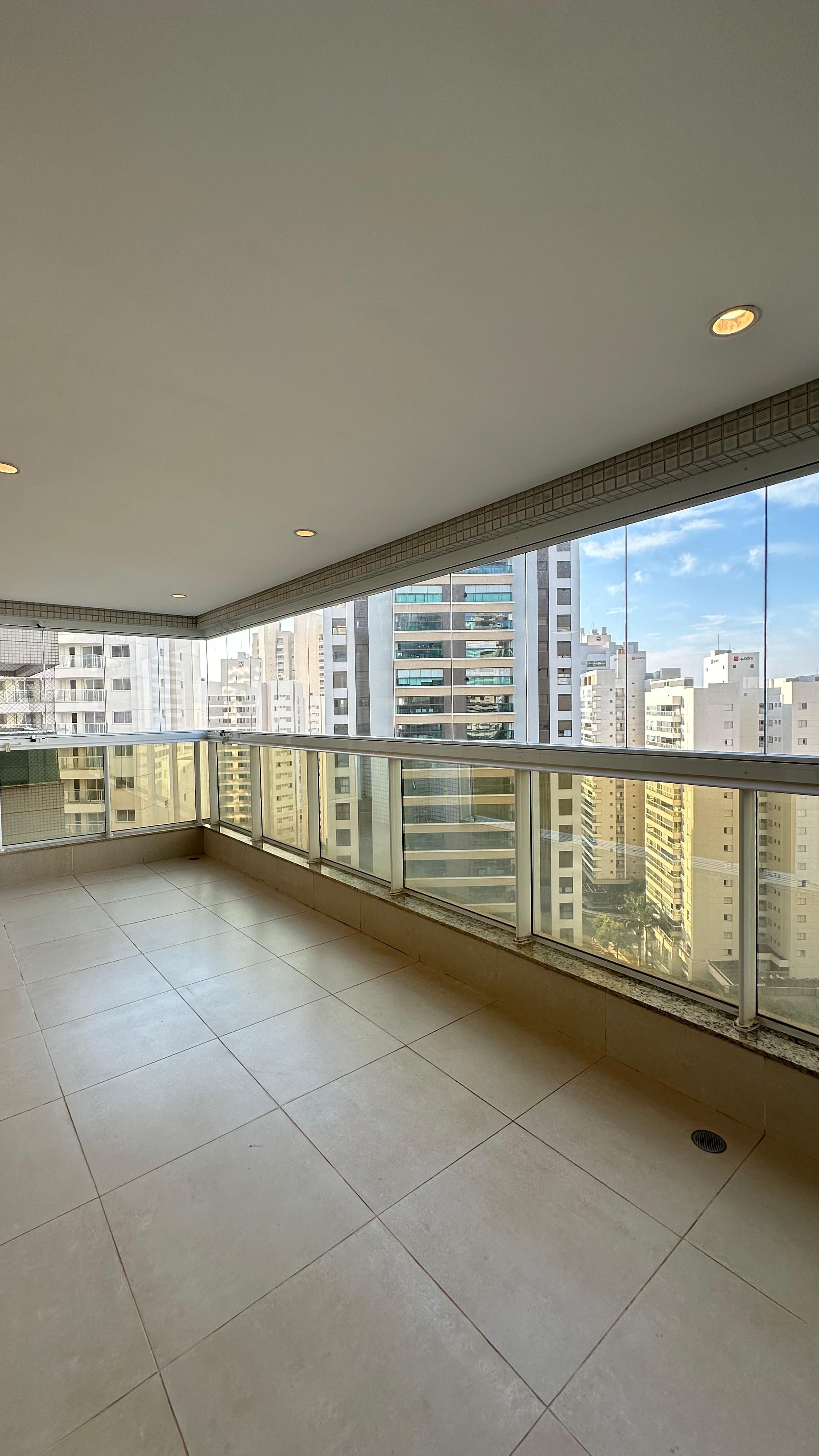 Apartamento novo à venda, Ed Torre Valverde, 200m²úteis,  3 suítes, todo planejado, 4 vagas - Gleba Fazenda Palhano, Londrina, PR