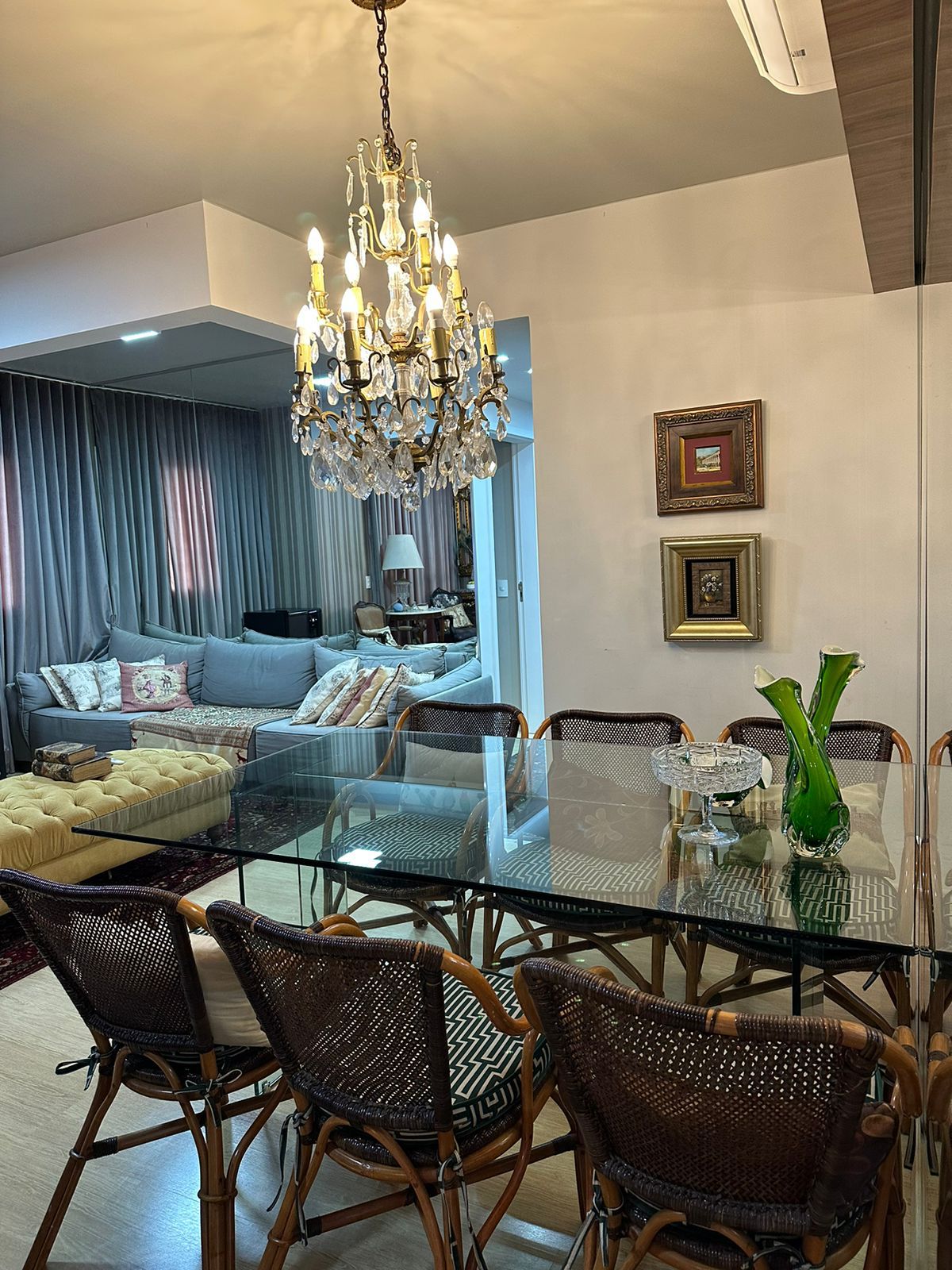 Apartamento à Venda, Edifício  Reserva Santana, 75m² úteis, 2 quartos sendo  1 suíte, mobiliado  - Gleba Fazenda Palhano- Londrina, PR