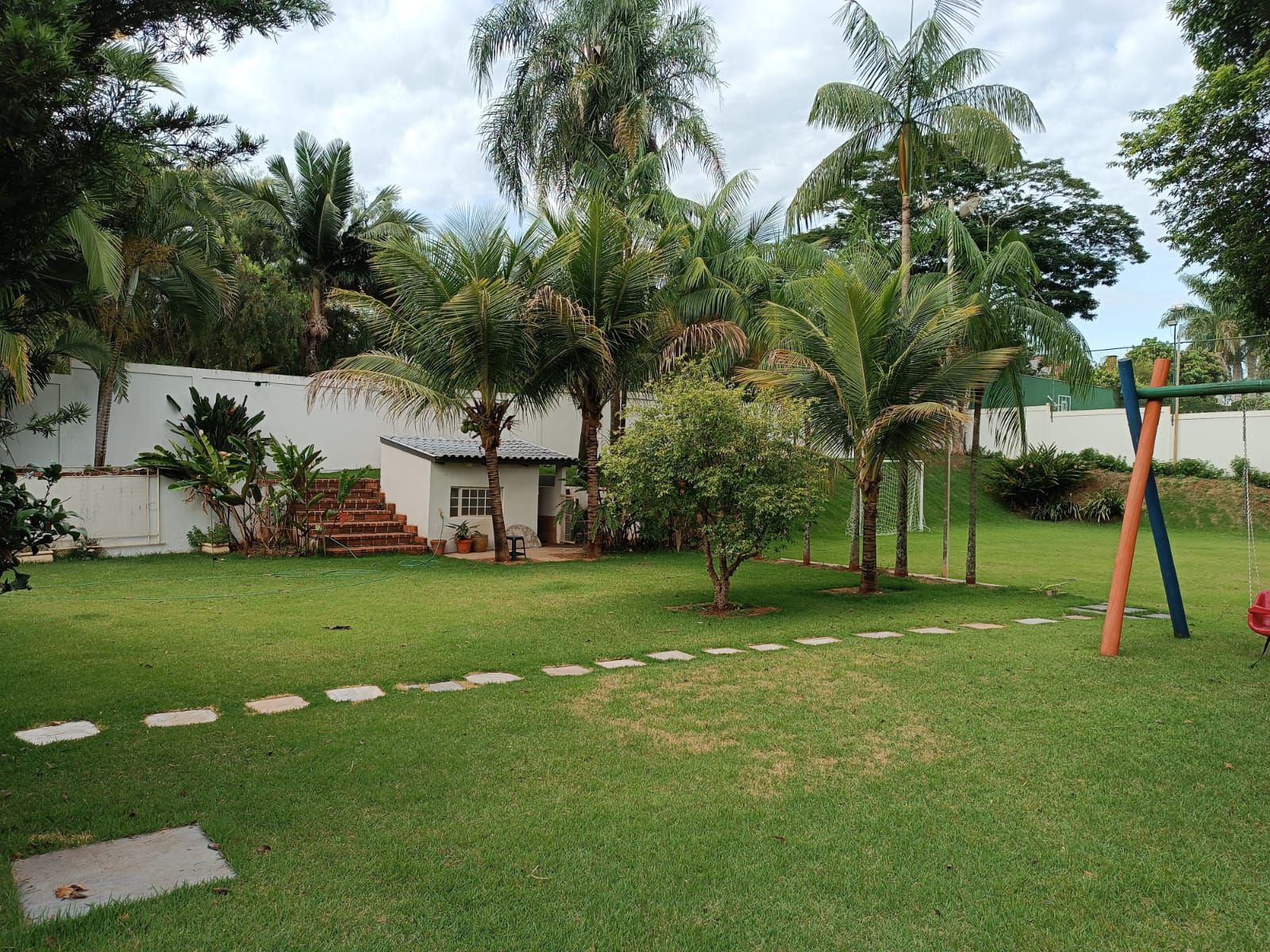 Casa à venda, 4 suítes, 550 m², Condomínio Estância Bomtempo, Recanto do Salto, Londrina, PR