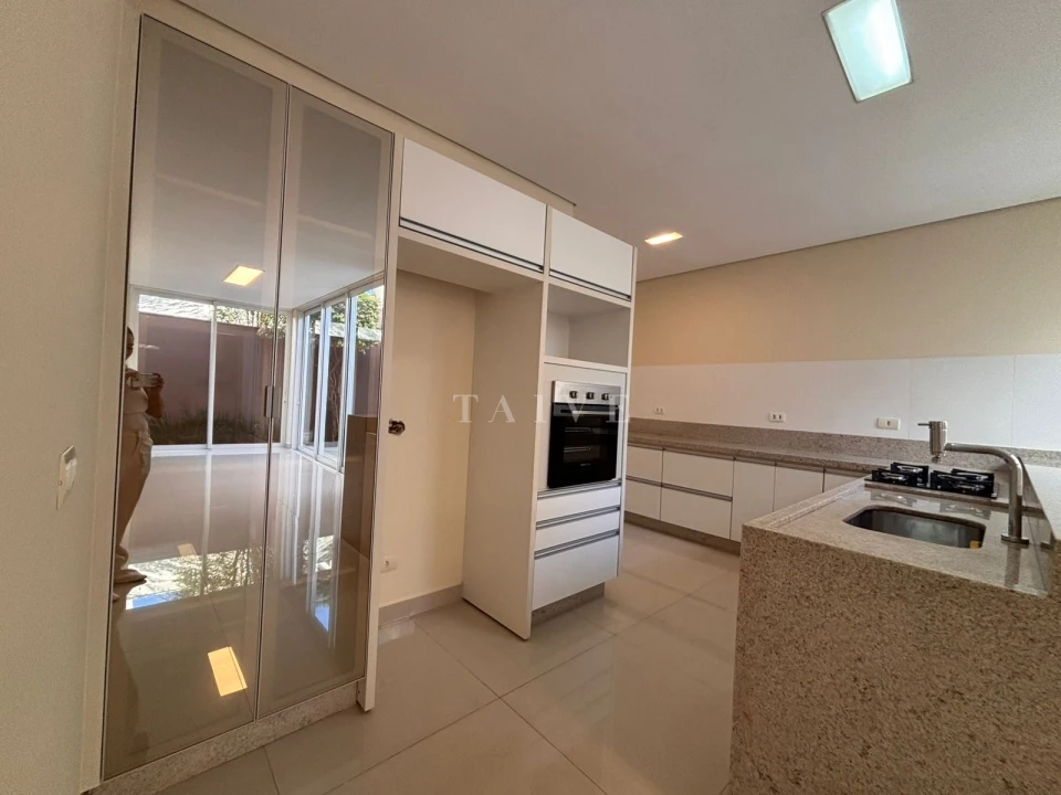 Casa Para Locação No Condomínio  Royal Maison Residence & Resort