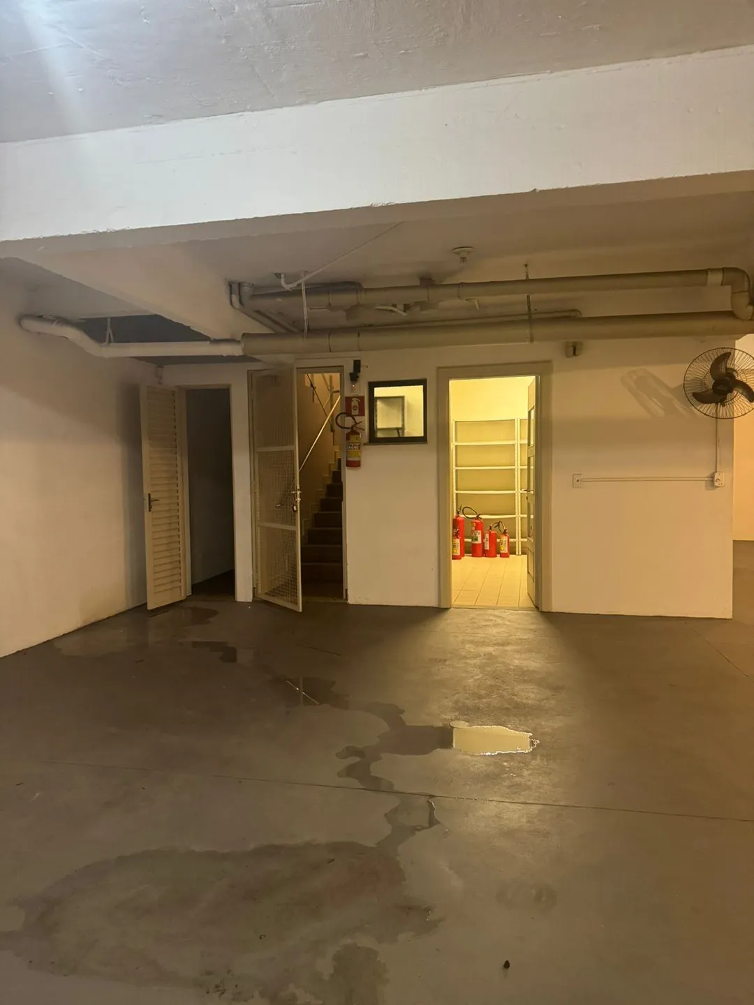 Conjunto comercial para alugar mobiliado Jardim do Lago, Londrina, PR