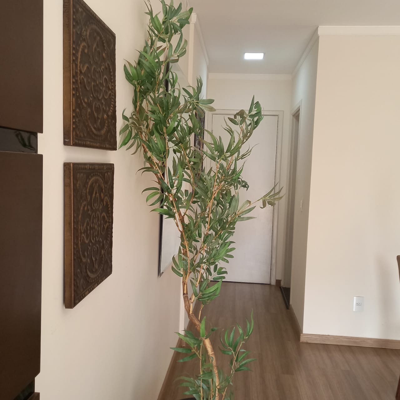 Apartamento à venda, Edifício Central Park, 3 quartos sendo 1 suíte, 2 vagas, andar alto - Gleba Fazenda Palhano, Londrina, PR
