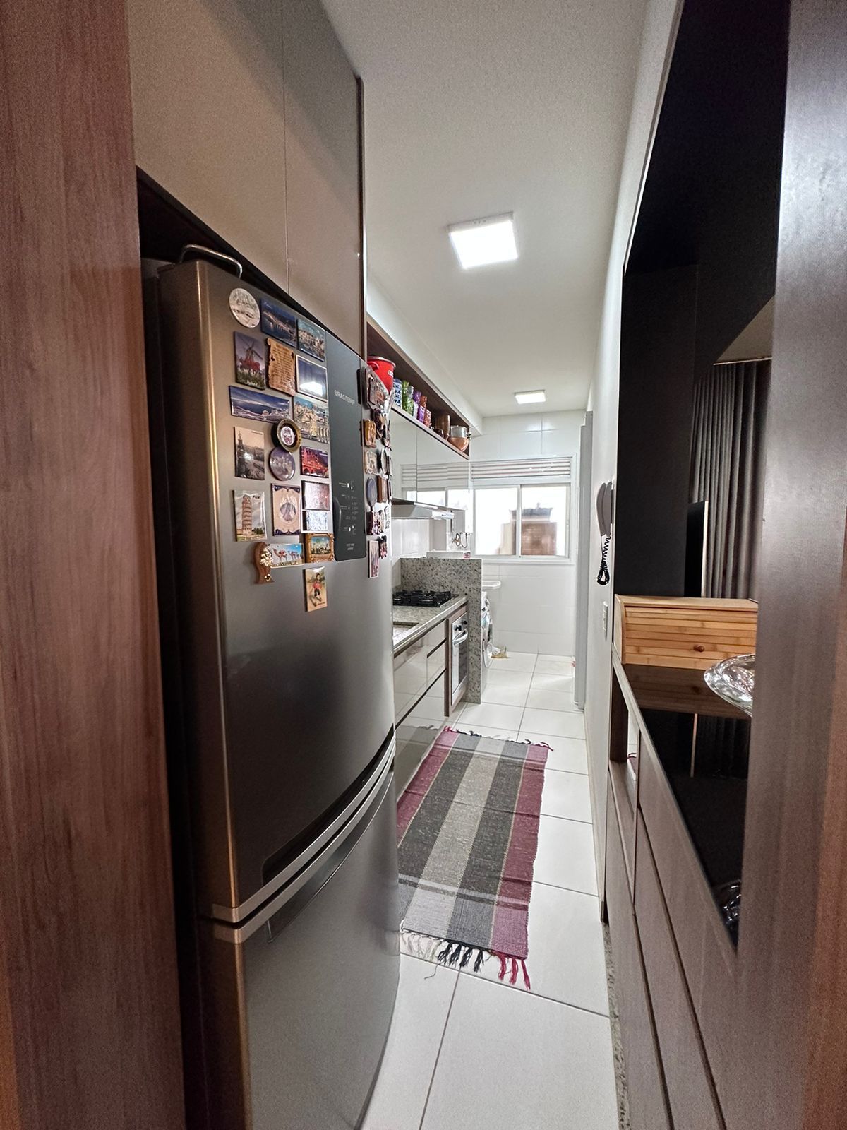 Apartamento à Venda, Edifício  Reserva Santana, 75m² úteis, 2 quartos sendo  1 suíte, mobiliado  - Gleba Fazenda Palhano- Londrina, PR