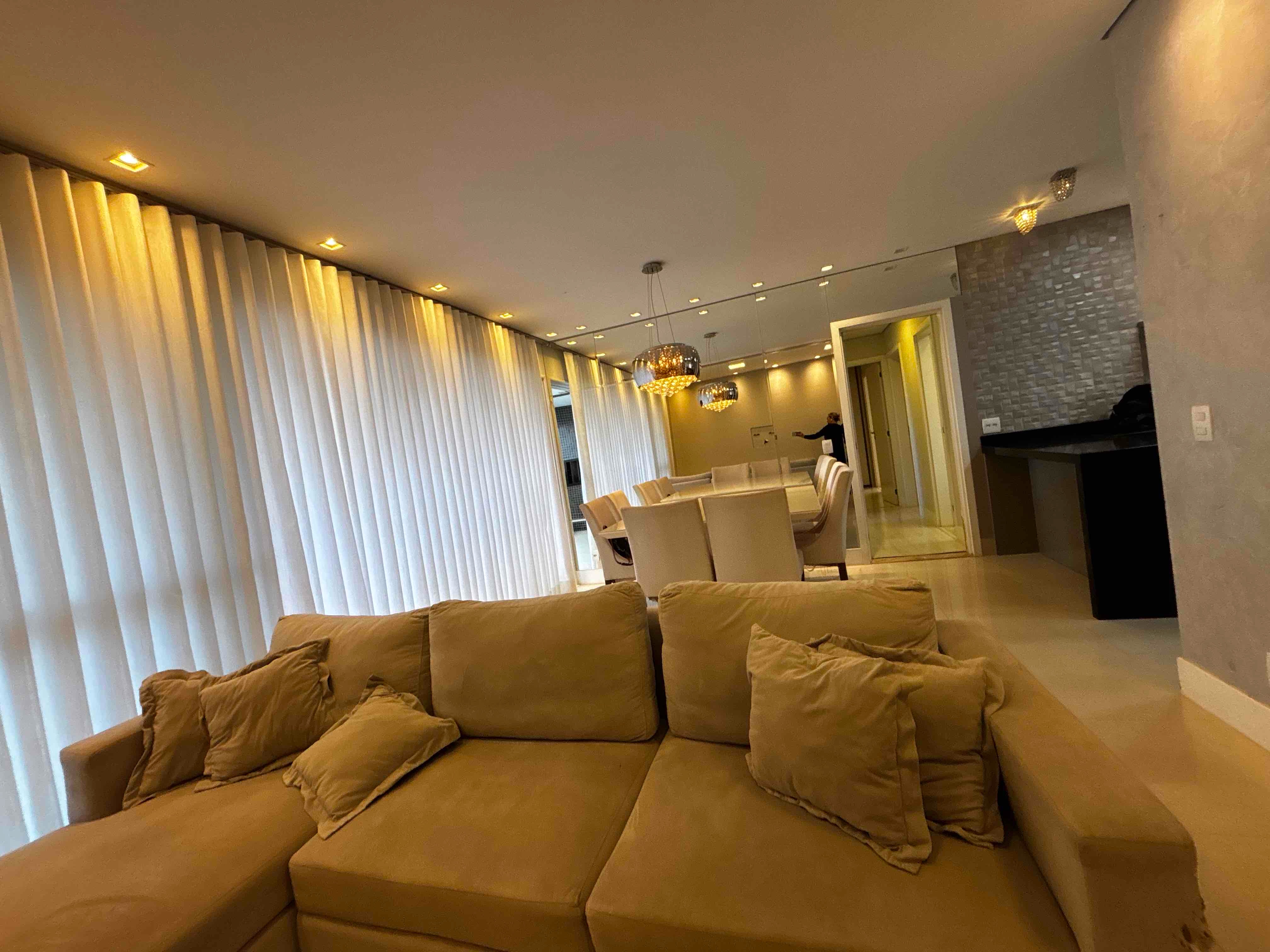 Apartamento  à Venda, Edifício Kensington, 108m² úteis, 3 quartos sendo 1 suíte, planejado, andar alto -  Santa Rosa, Londrina, PR
