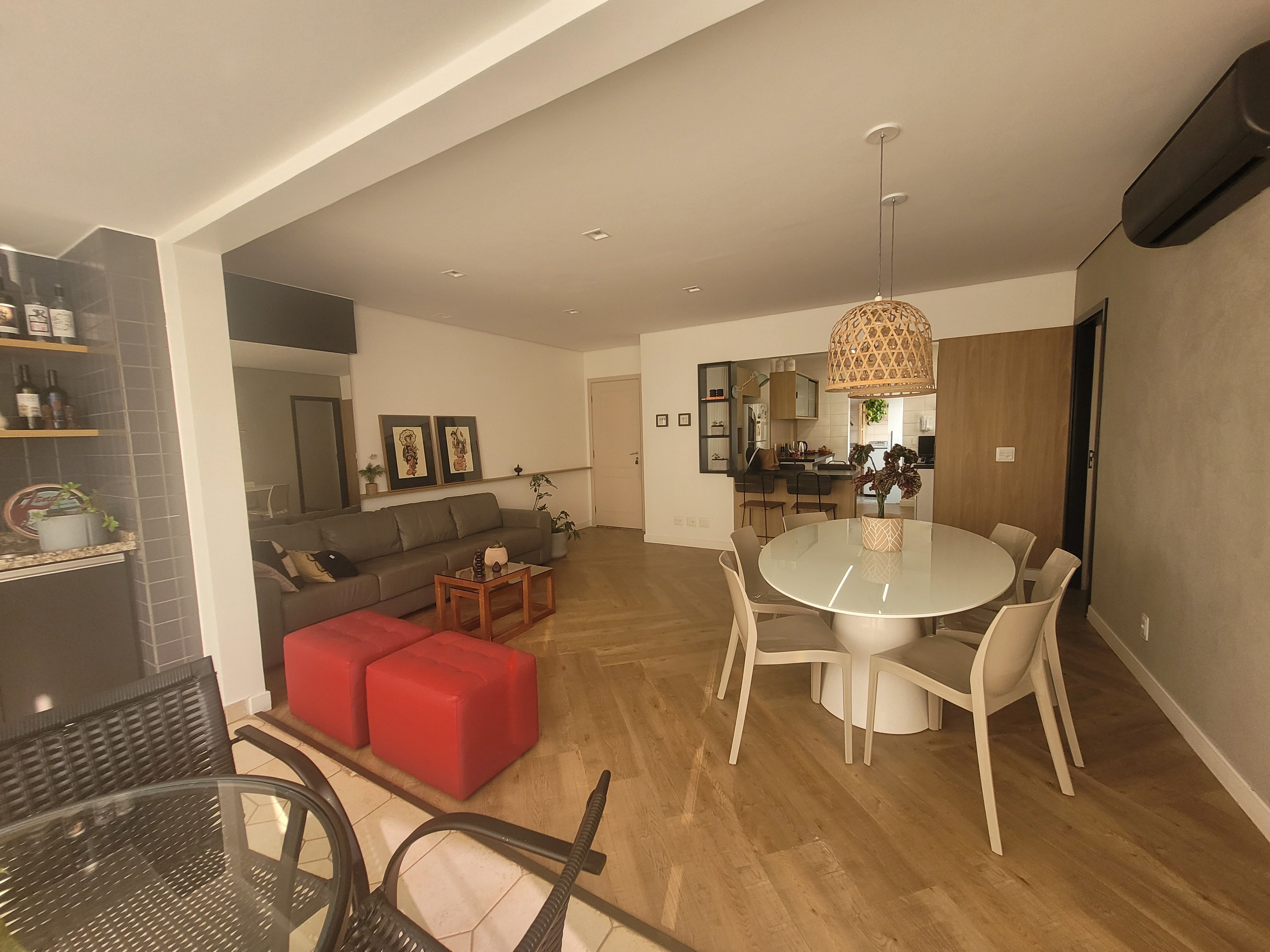 Apartamento à venda, no Edifício Le Corbusier, 122m², 3 quartos, 2 vagas de garagem, andar alto, sacada com churrasqueira, Gleba Palhano - Londri