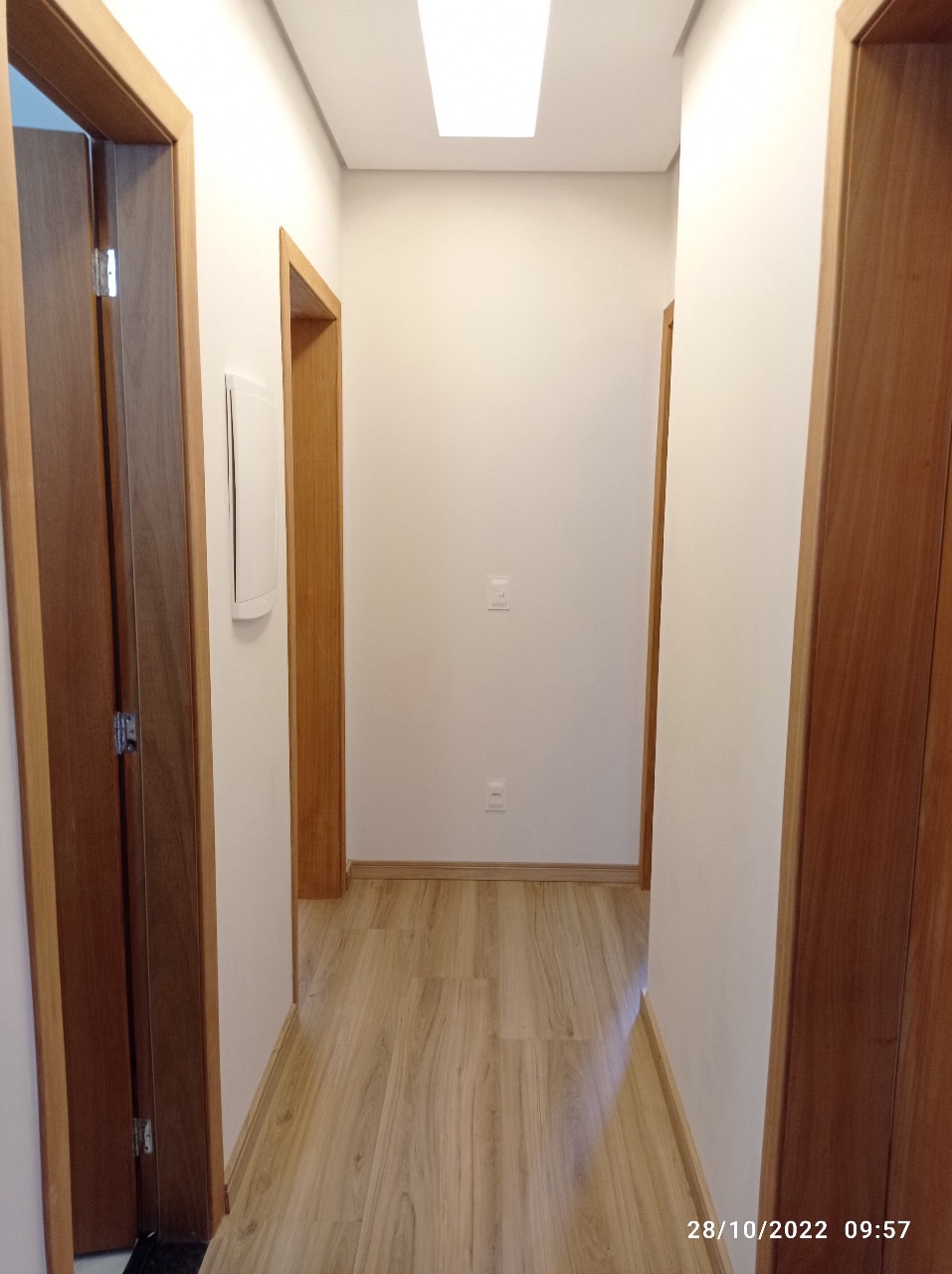 Apartamento  à Venda, Edifício Toulouse, 187m² úteis, 3 quartos sendo 2 suítes, 3 vagas, planejado - Gleba Fazenda Palhano, Londrina, PR