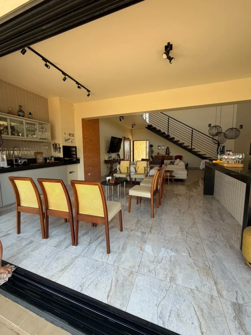Casa em Condomínio à Venda no Riviera de Santa Cristina XIII Paranapanema-SP - foto 3