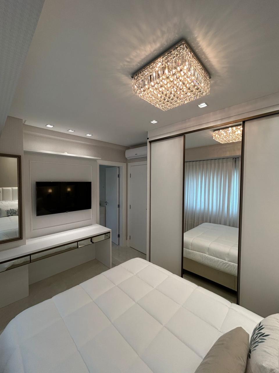 Apartamento  à venda CARTIER FRENTE MAR, Meia praia, 180M² úteis, 4 suítes, 4 vagas,  finamente mobiliado - Meia praia, Itapema, SC