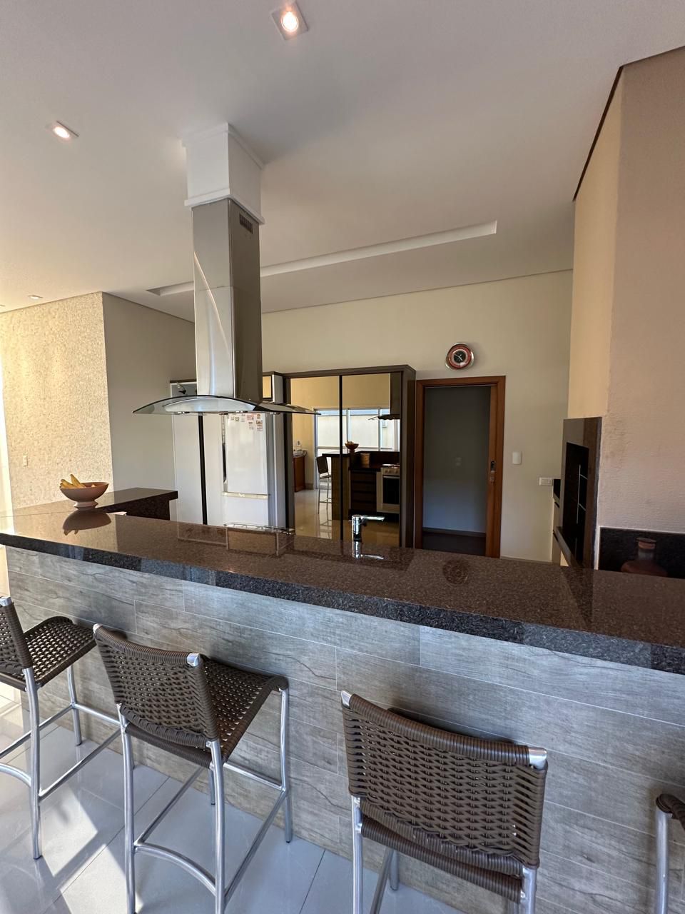Casa à venda, 3 quartos sendo 1 demi suite, 360 m², Condomínio  Ville Campestre, Londrina, PR