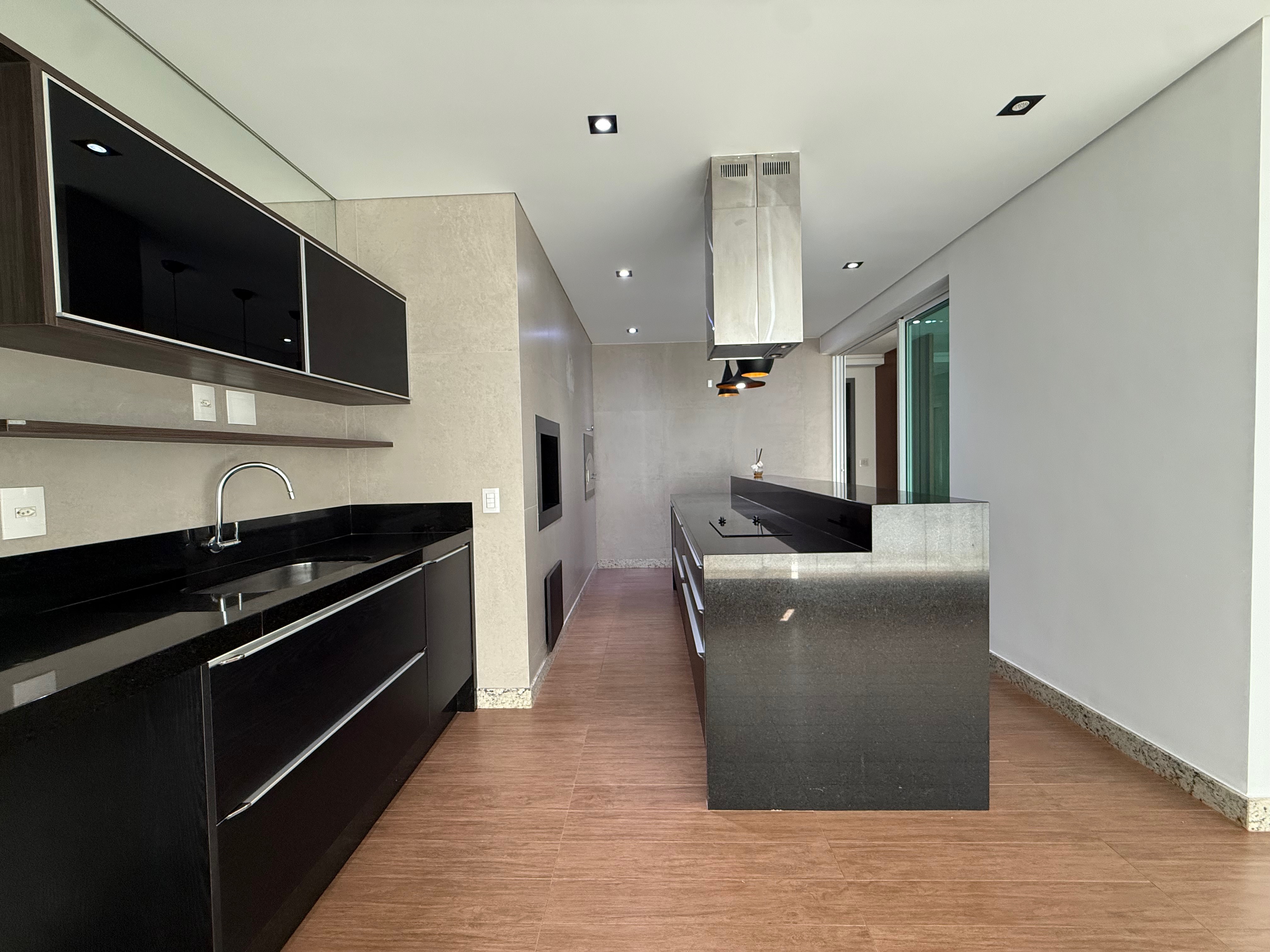 Apartamento à venda, Edifício Le Blanc, 236m² úteis, 3 suítes, 4 vagas, elevador privativo, ampla varanda gourmet - Gleba Palhano, Londrina, PR