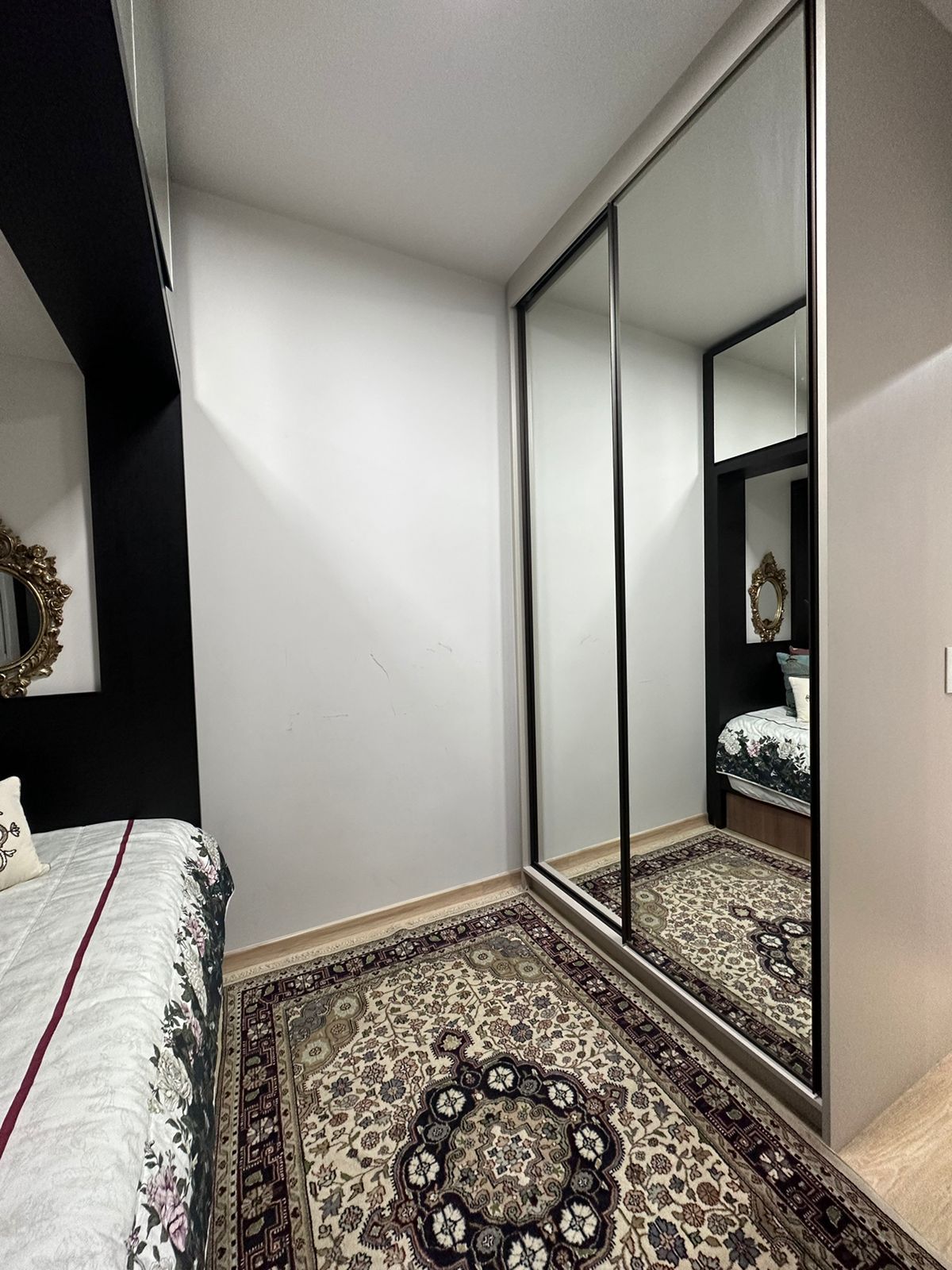 Apartamento à Venda, Edifício  Reserva Santana, 75m² úteis, 2 quartos sendo  1 suíte, mobiliado  - Gleba Fazenda Palhano- Londrina, PR