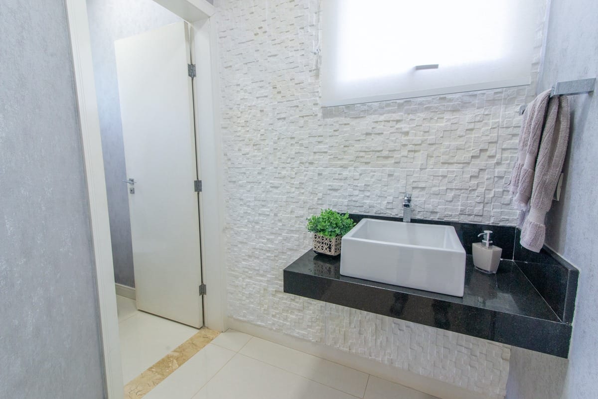 Sobrado  à venda, Condomínio Golden Park, 365 m² úteis, 3 quartos sendo 1 suíte master -  Zona Leste - Londrina/PR